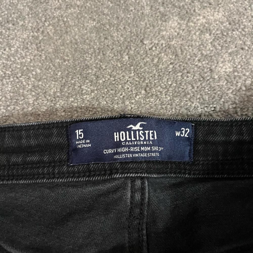 Designer Hollister curvy high rise distressed mom short Size 32" / US 10 / IT 46 - 5 Thumbnail