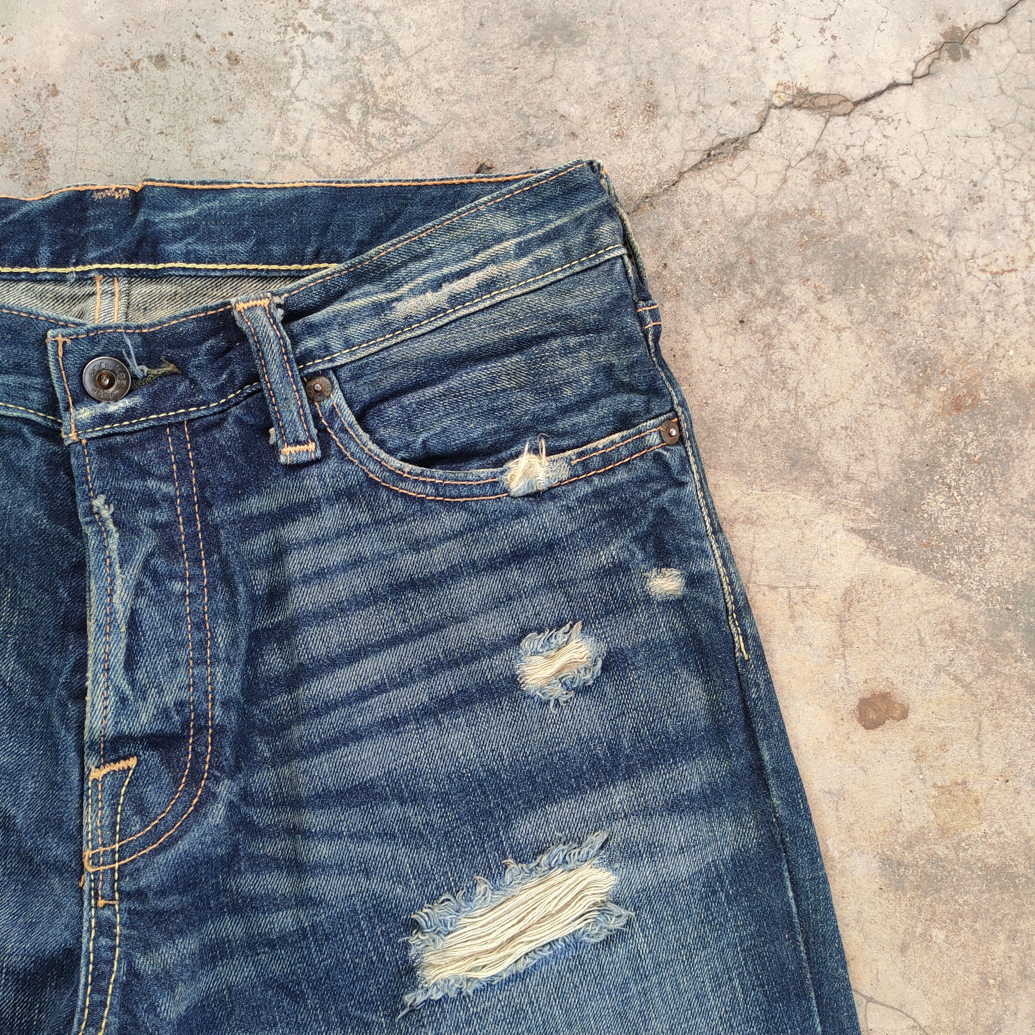 Abercrombie & Fitch VINTAGE FADED DISTRESSED FLARE JEAN DENIM PANTS Size US 32 / EU 48 - 8 Thumbnail