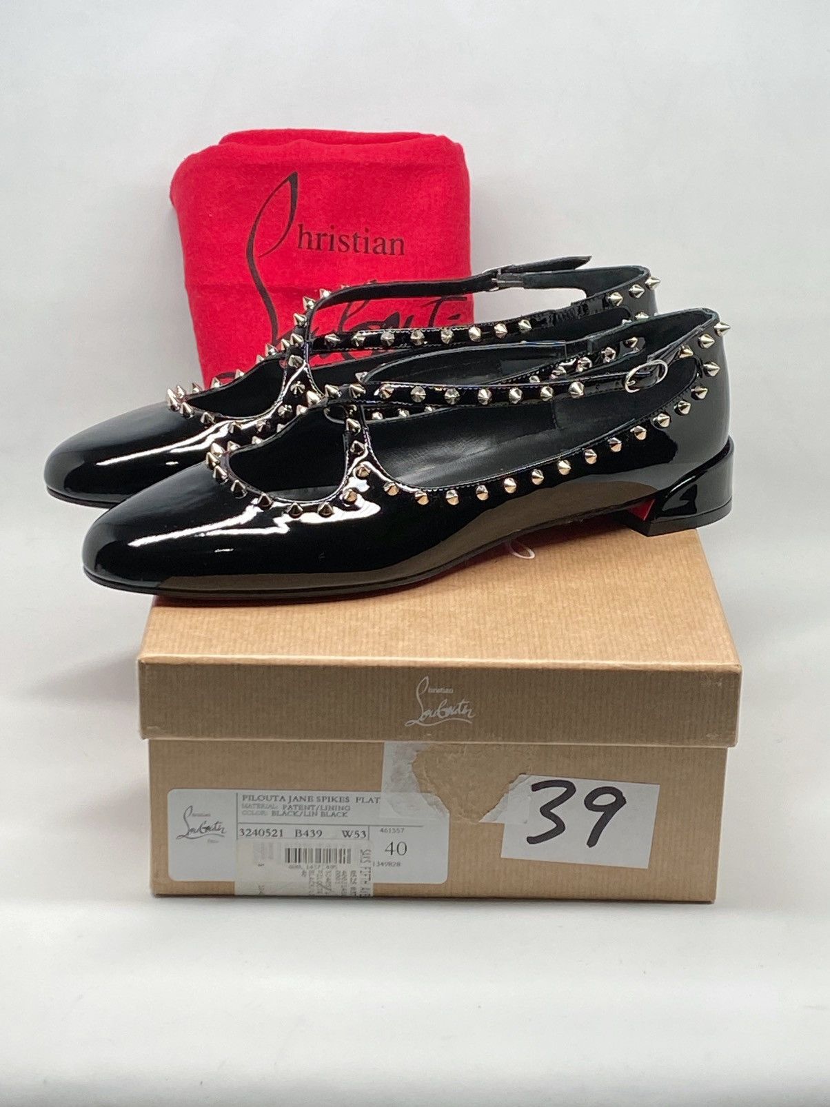 Christian Louboutin Christian Louboutin spike patent leather ballet flat size 40 Size US 10 / IT 40 - 11 Thumbnail