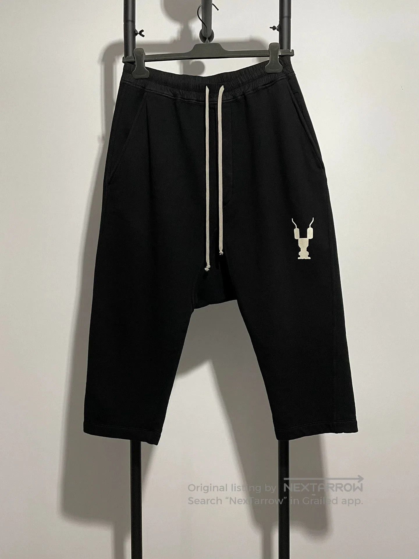 Rick Owens rick owens black cropped sweatpants. Size US 30 / EU 46 - 1 Thumbnail