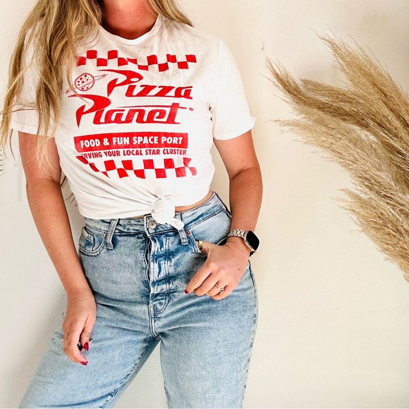 Disney DISNEYLAND Disney White Red Toy Story Pizza Port Tee Shirt Size M / US 6-8 / IT 42-44 - 1 Thumbnail