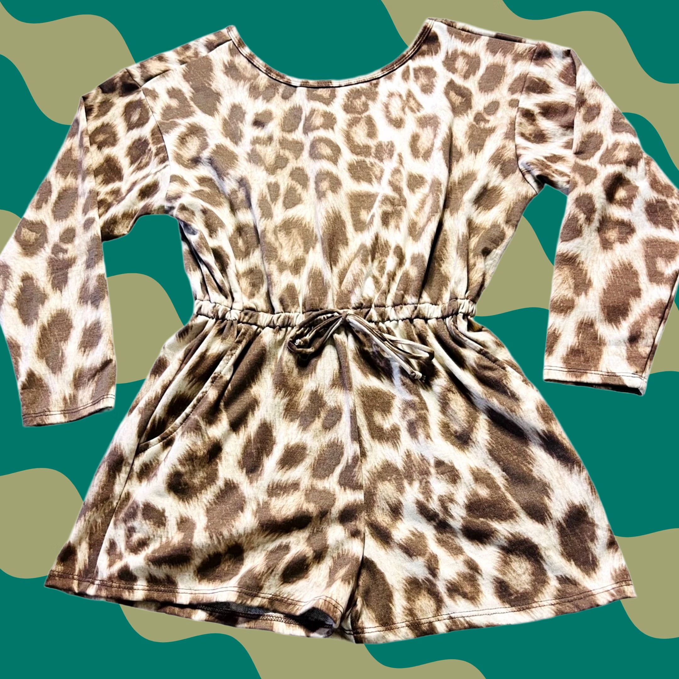 Vintage VINTAGE Altar'd State Leopard Longsleeve Romper Casual Beige Adult Medium Womens Size 32" / US 10 / IT 46 - 1 Thumbnail