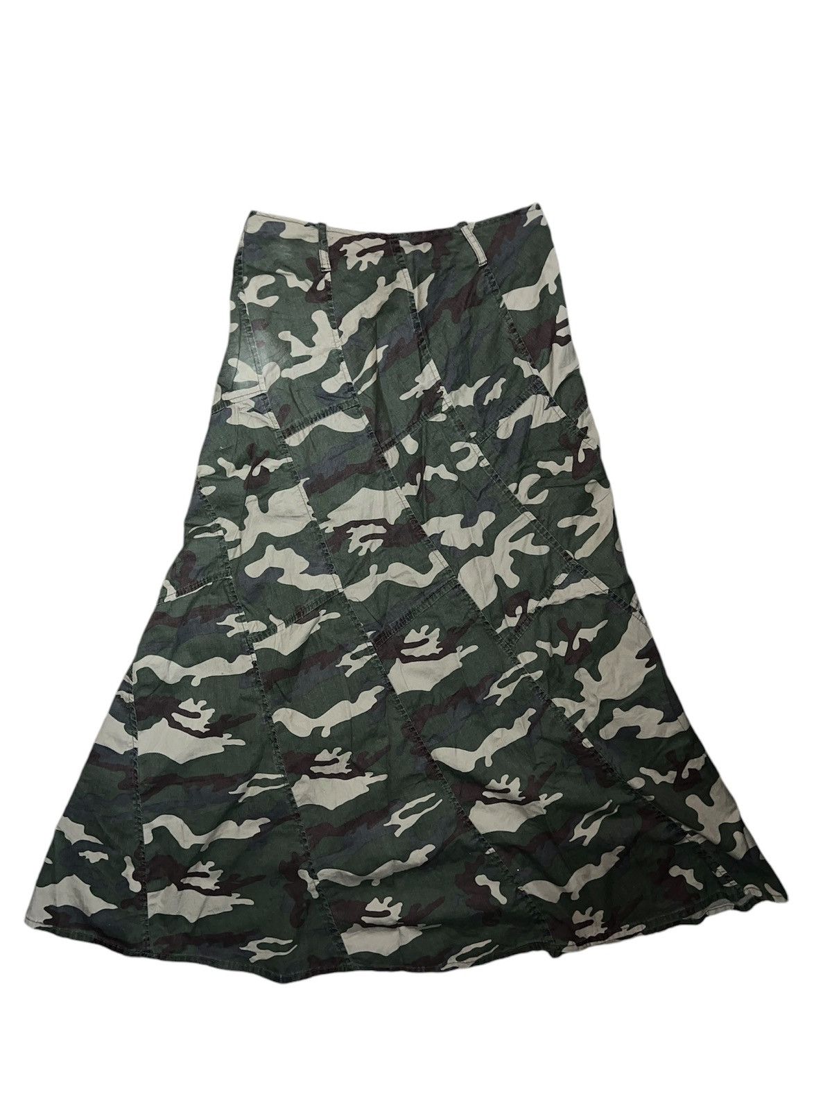 Japanese Brand Camo mermaid long skirt🧜🏻‍♀️ Size 27" / US 4 / IT 40 - 3 Thumbnail