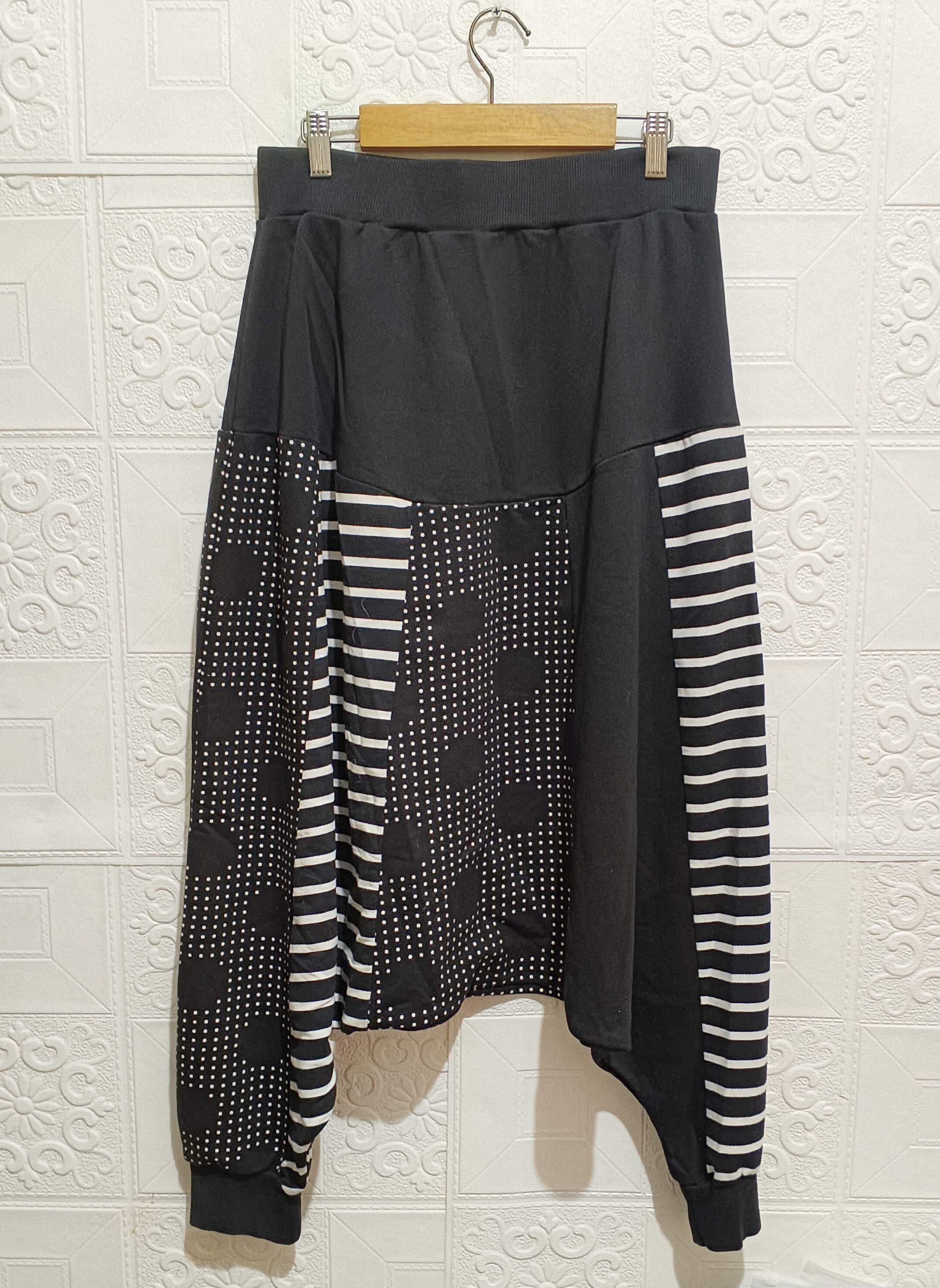 Japanese Brand JAPANESE HARAJUKU HAREM PANTS STYLE Size 29" - 1 Thumbnail