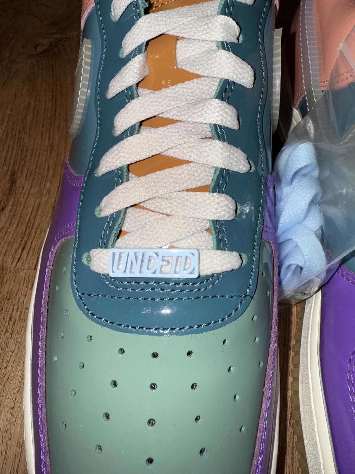 Nike Nike Air Force 1 Low SP Undefeated Multi-Patent Wild Berry Size US 11.5 / EU 44-45 - 8 Thumbnail