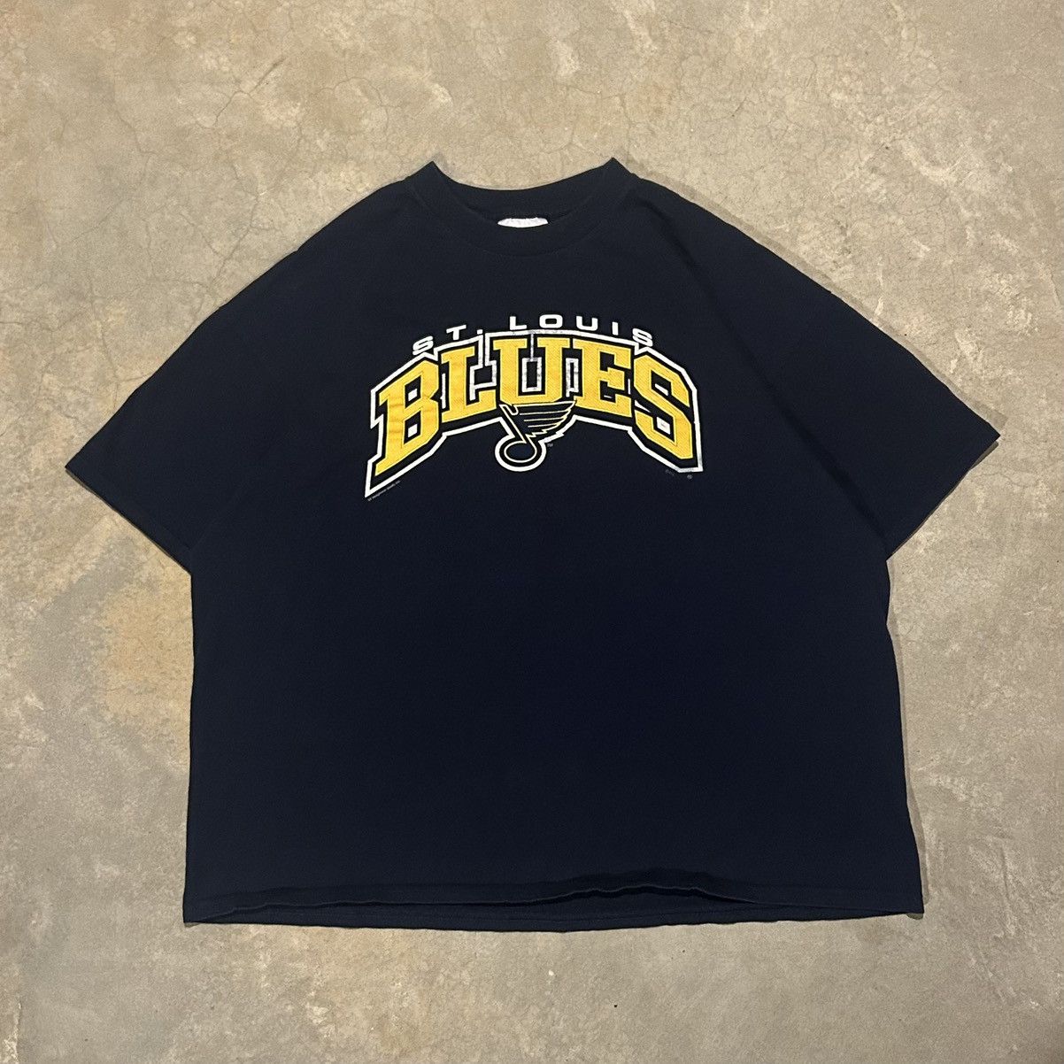 NHL Vintage 1990s St Louis Blues NHL Hockey Team Tee Baggy Navy Size US XXL / EU 58 / 5 - 1 Thumbnail