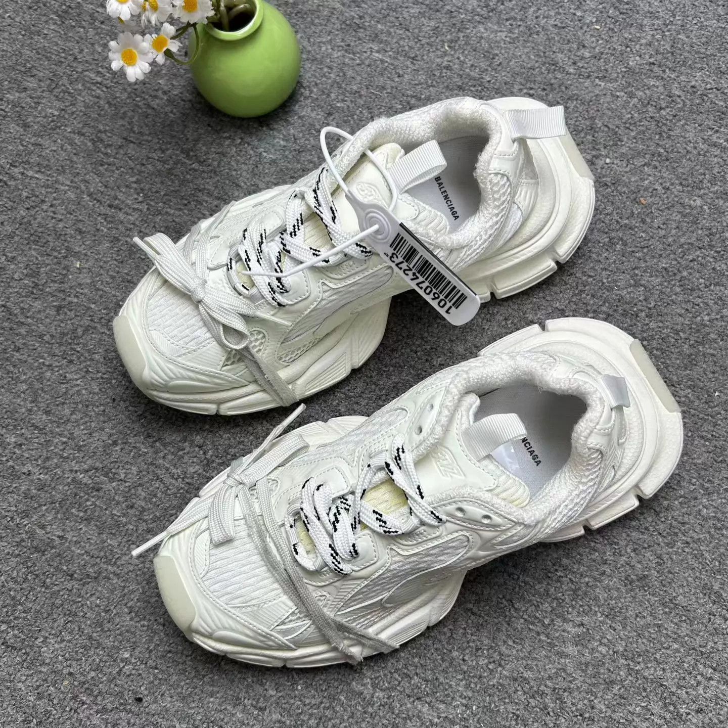 Balenciaga Balenciaga 3xl Fluorescent 38 99 New Size US 7.5 / IT 37.5 - 1 Thumbnail