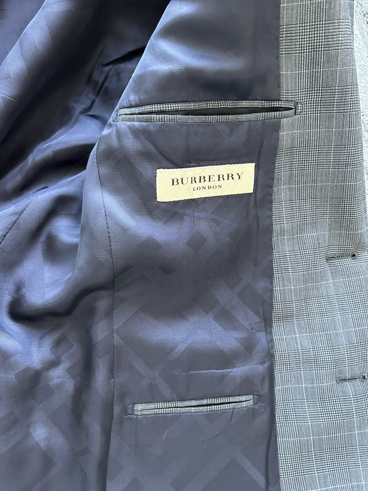 Burberry $4k Mainline Cashmere/Wool Suit Size 40R - 4 Thumbnail