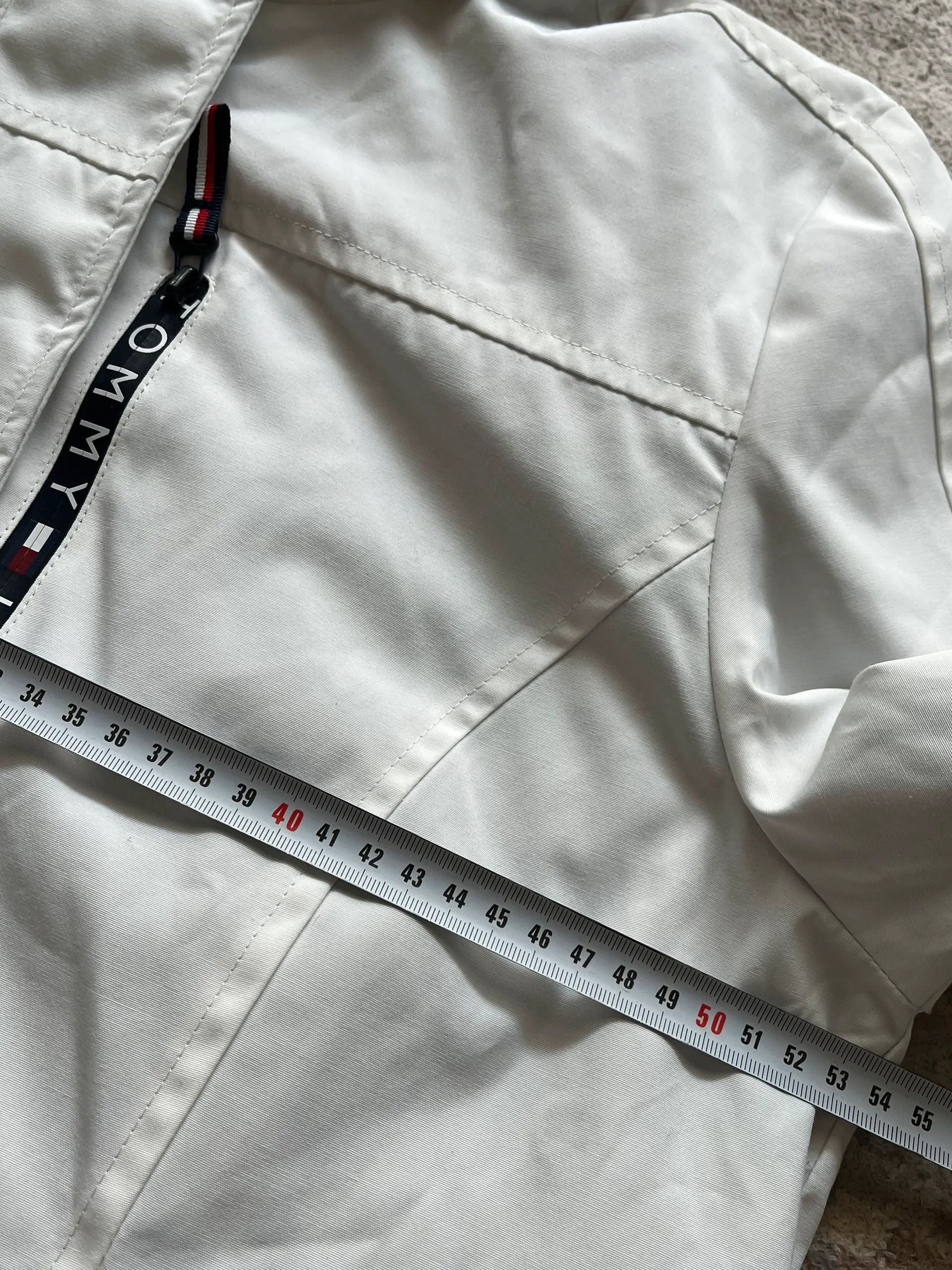 Tommy Hilfiger Tommy Hilfiger Jacket White Rare Sz M-L Size M / US 6-8 / IT 42-44 - 18 Thumbnail