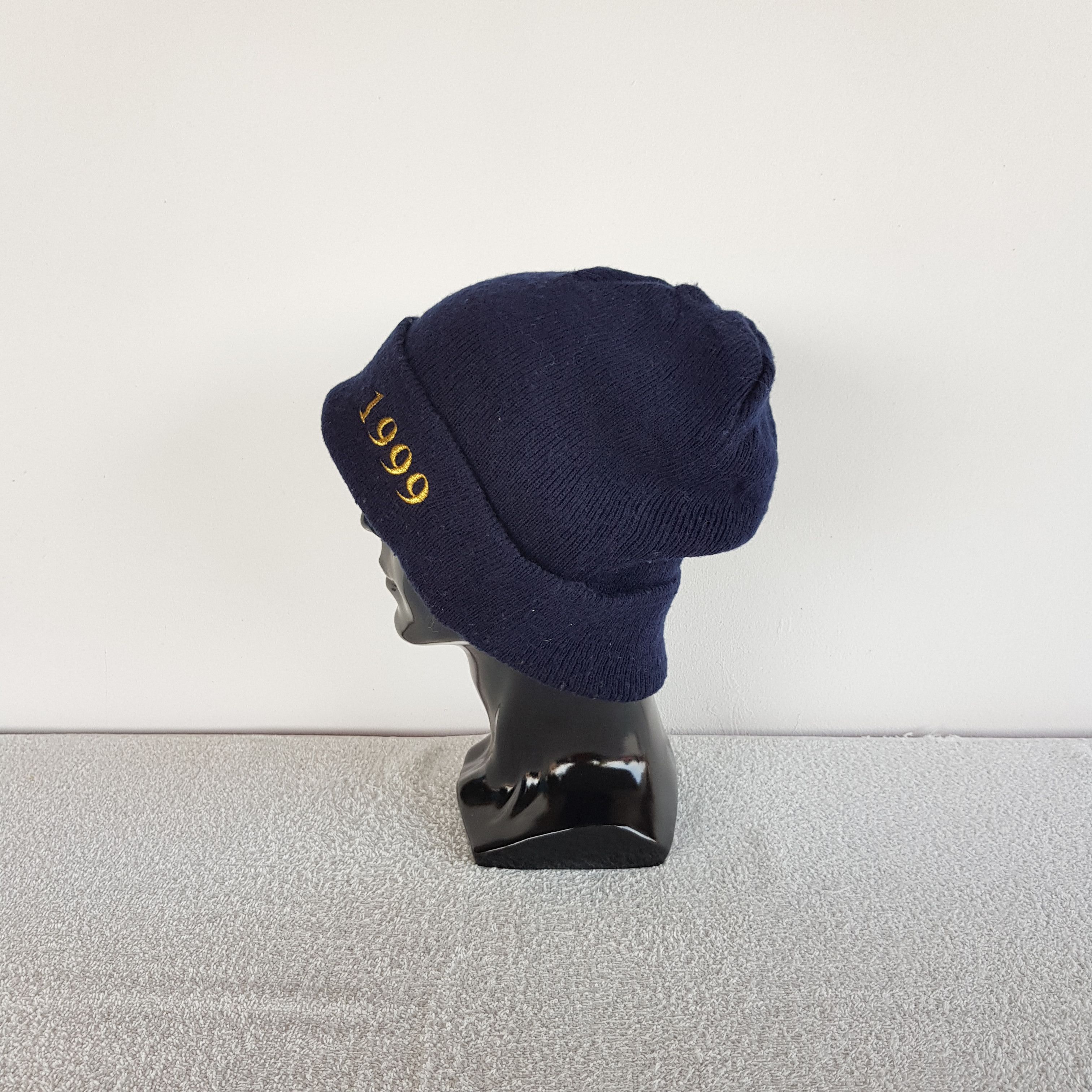 Japanese Brand Vintage Suntory L League Beanie Japanese Footballs Hats Size ONE SIZE - 4 Thumbnail