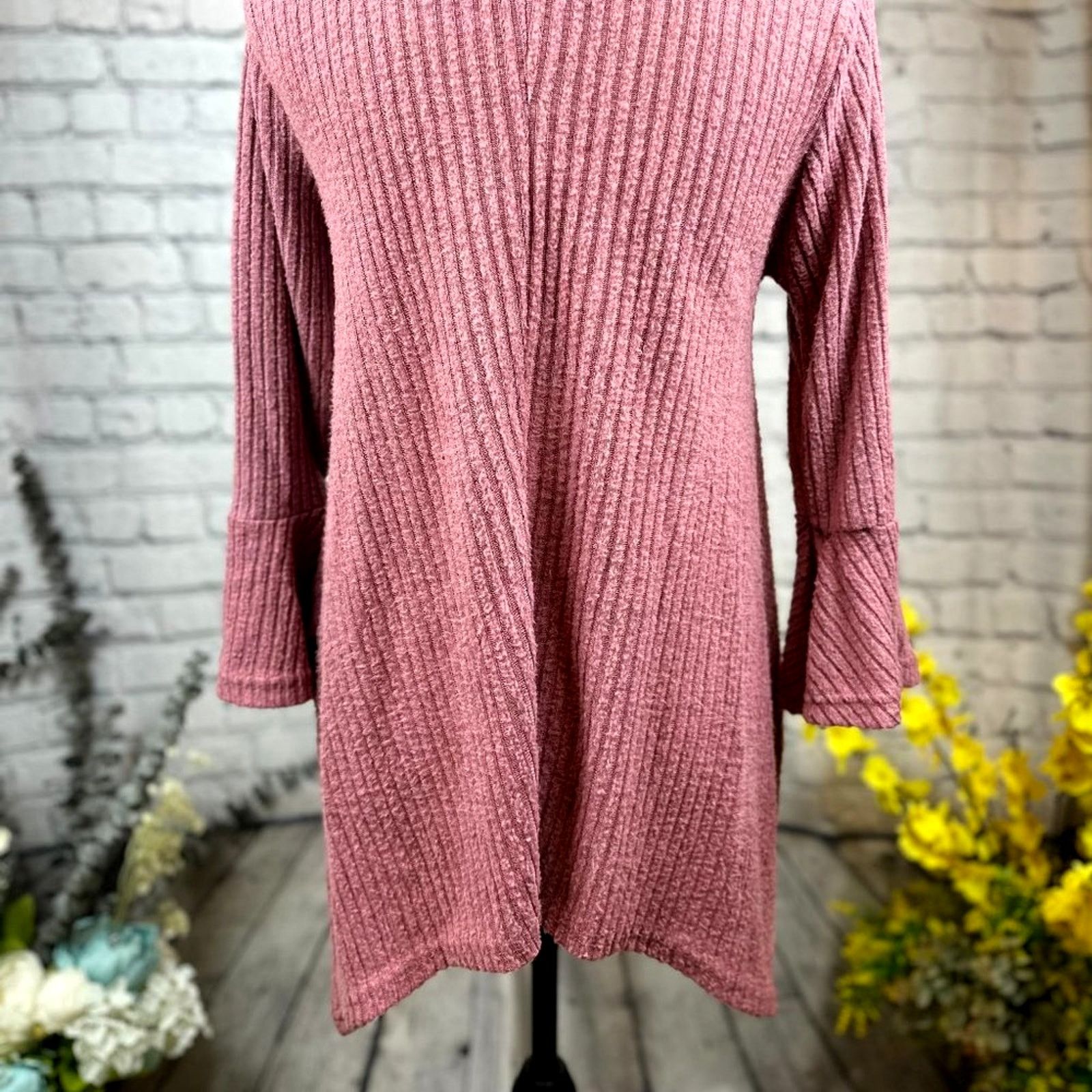 Other Love by Chesley Scoop Neck, Bell Sleeves Sweater - size M Size M / US 6-8 / IT 42-44 - 10 Thumbnail