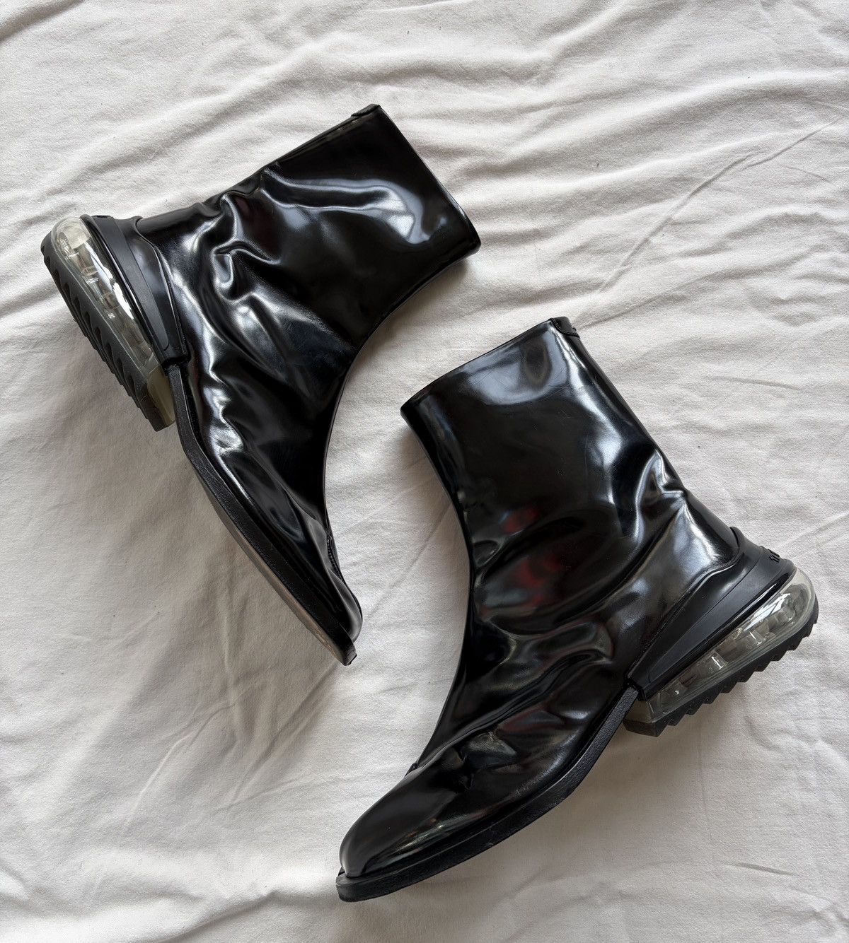 Maison Margiela RARE Maison Margiela Tabi Boots Air Bag Heel Sole MM6 ankle Size US 8 / EU 41 - 9 Thumbnail