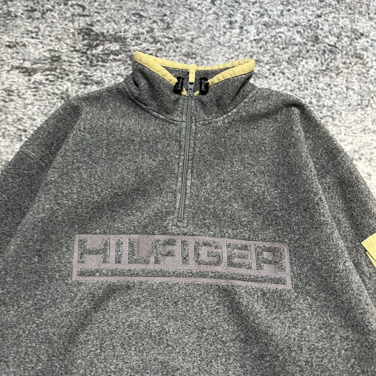 Tommy Hilfiger Vintage Tommy Hilfiger Skater Gray 1/4 Zip Fleece Sweater Size US XL / EU 56 / 4 - 7 Thumbnail