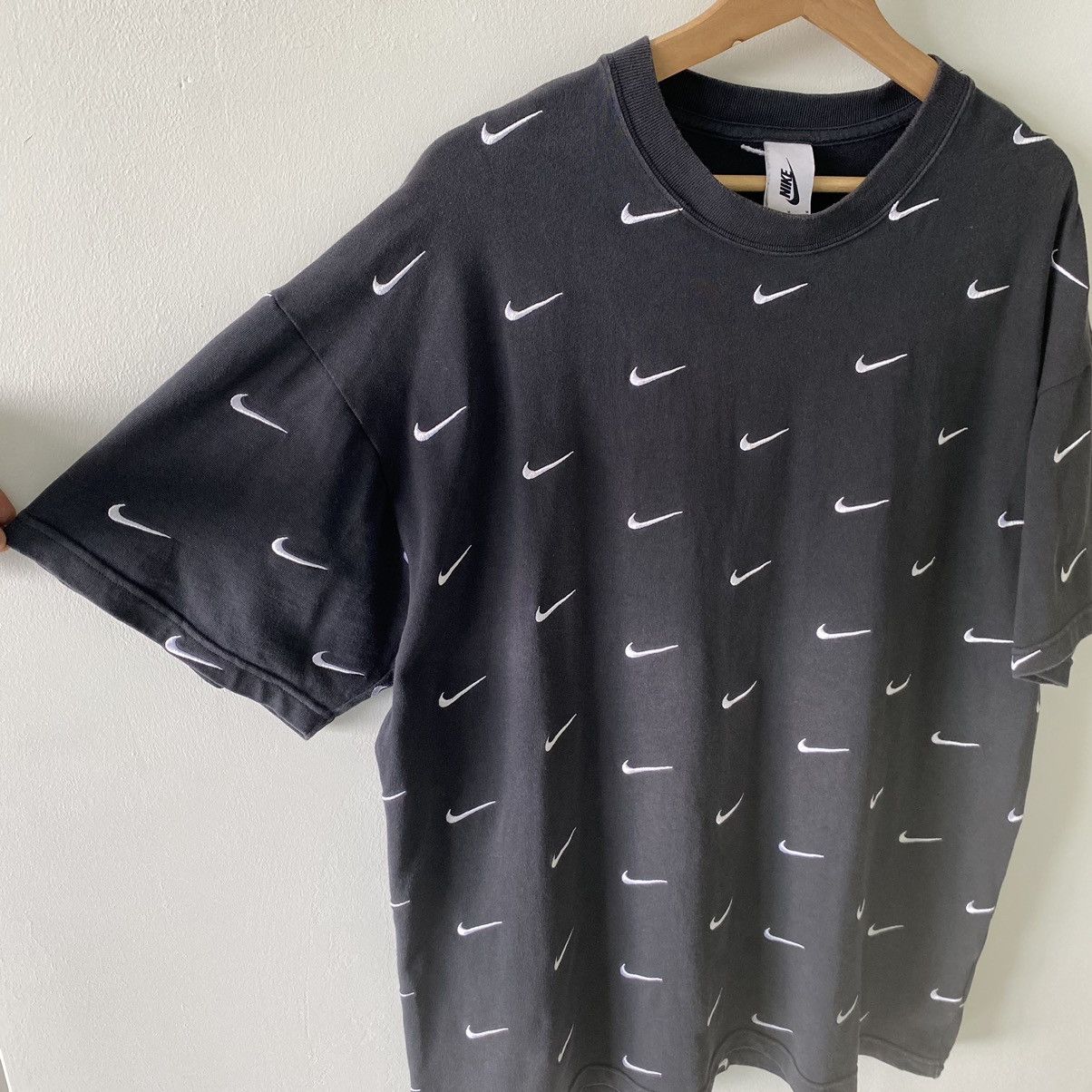 Nike Faded Nike Full Embroidered Swoosh Oversized ERD GRAIL TEE Size US XL / EU 56 / 4 - 4 Thumbnail