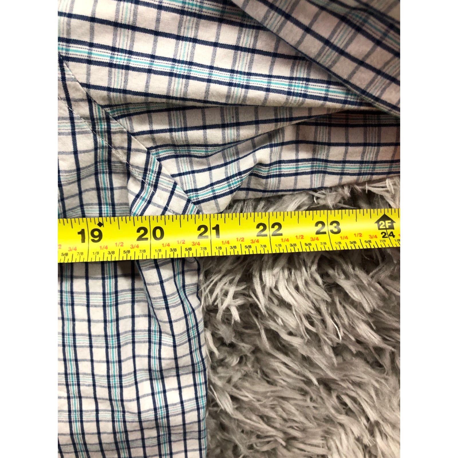 Croft & Barrow Croft & Barrow Shirt Mens Blue Plaid Long Sleeve 15.5 32/33 Button-Up Combo Main Shirt Casual Mens Blue Plaid Long Sleeve Button-Up Croft & Barrow Size US L / EU 52-54 / 3 - 4 Thumbnail
