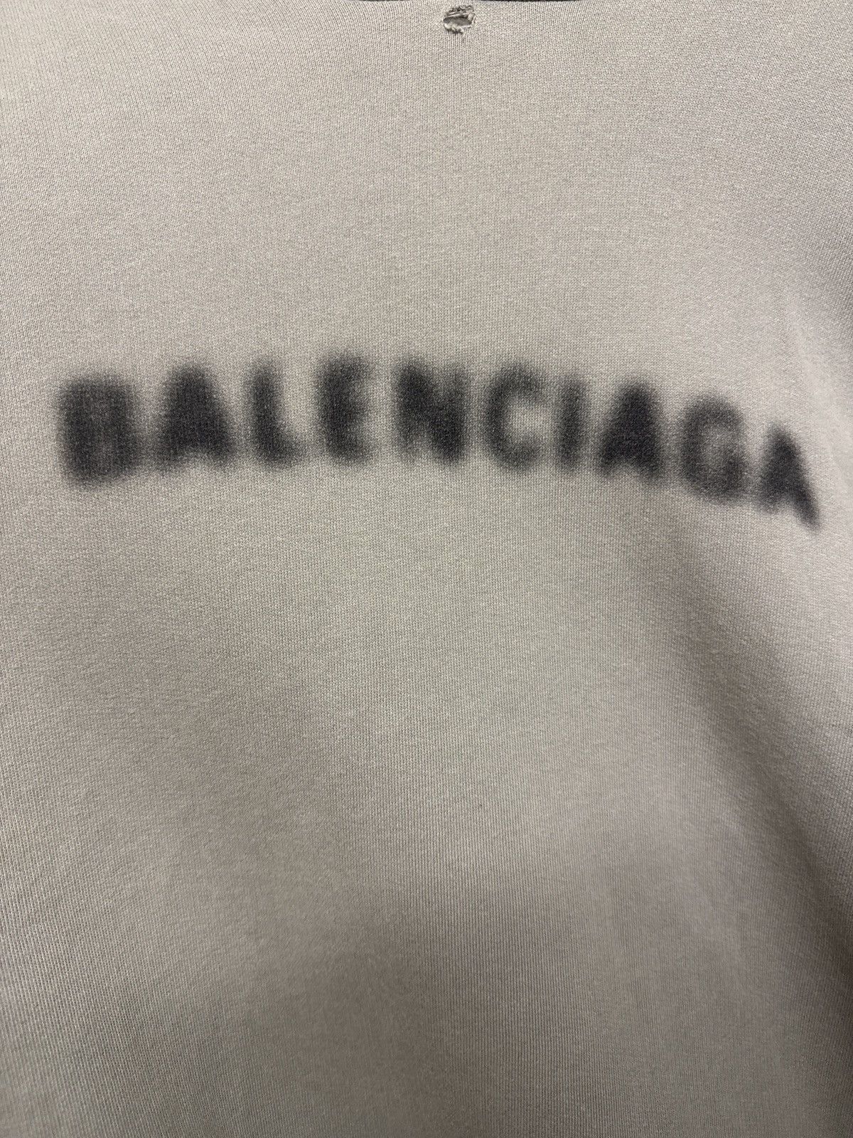 Balenciaga Balenciaga Blurry Logo Oversized Distressed Hoodie Size US M / EU 48-50 / 2 - 3 Thumbnail