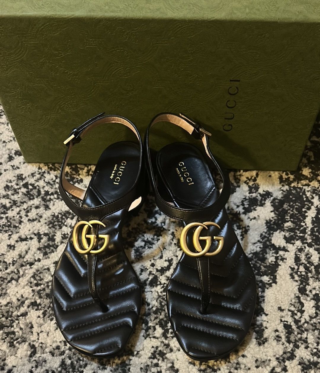 Gucci Gucci Double G Thong Sandal Nappa Black size 36.5 Size US 6.5 / IT 36.5 - 3 Thumbnail