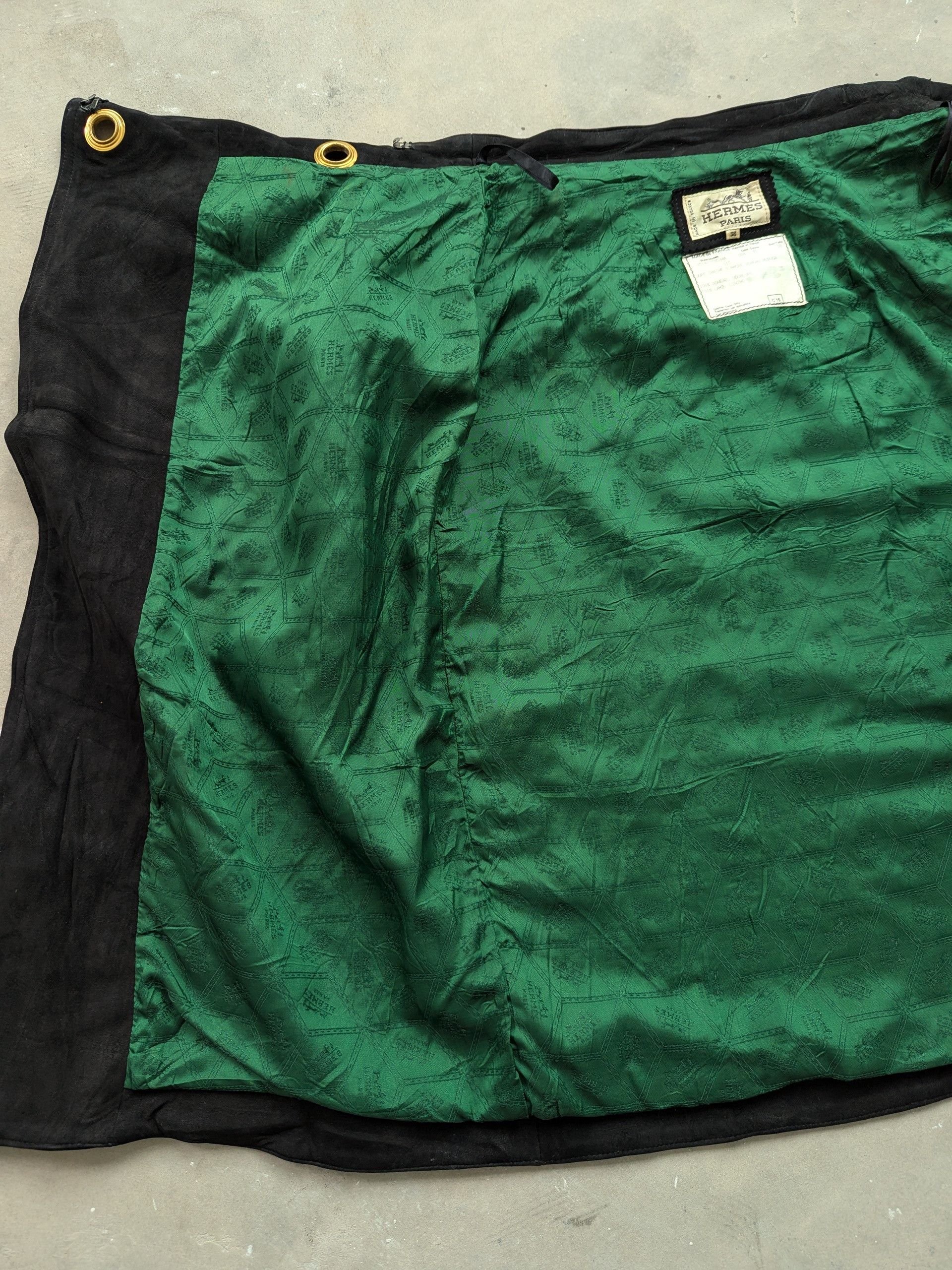 Hermes × Vintage Hermes Midi Skirt Nubuck Leather Viscose Lining Size 25" / US 0 / IT 36 - 11 Thumbnail