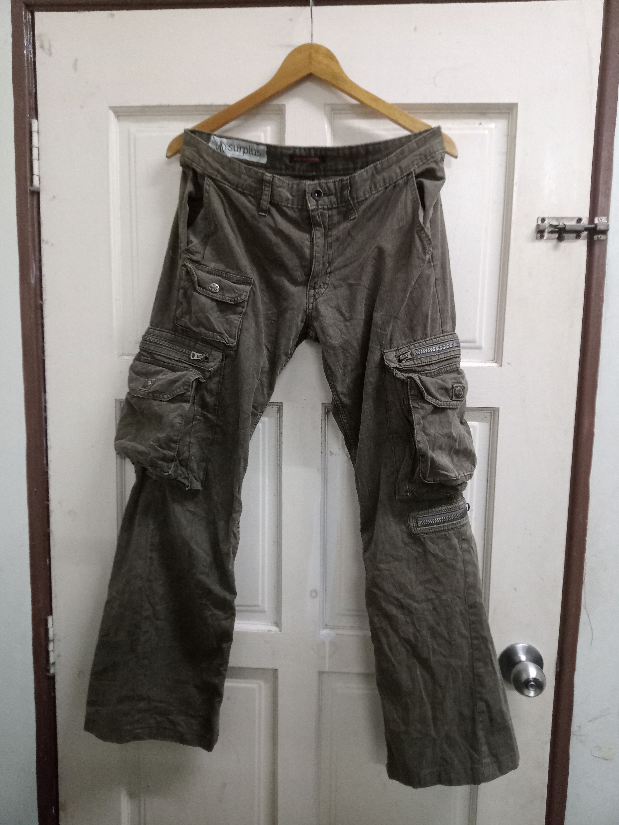 image of Surplus Tactical Multipocket Cargo Pants in Helzanut Khakis, Men's (Size 32)