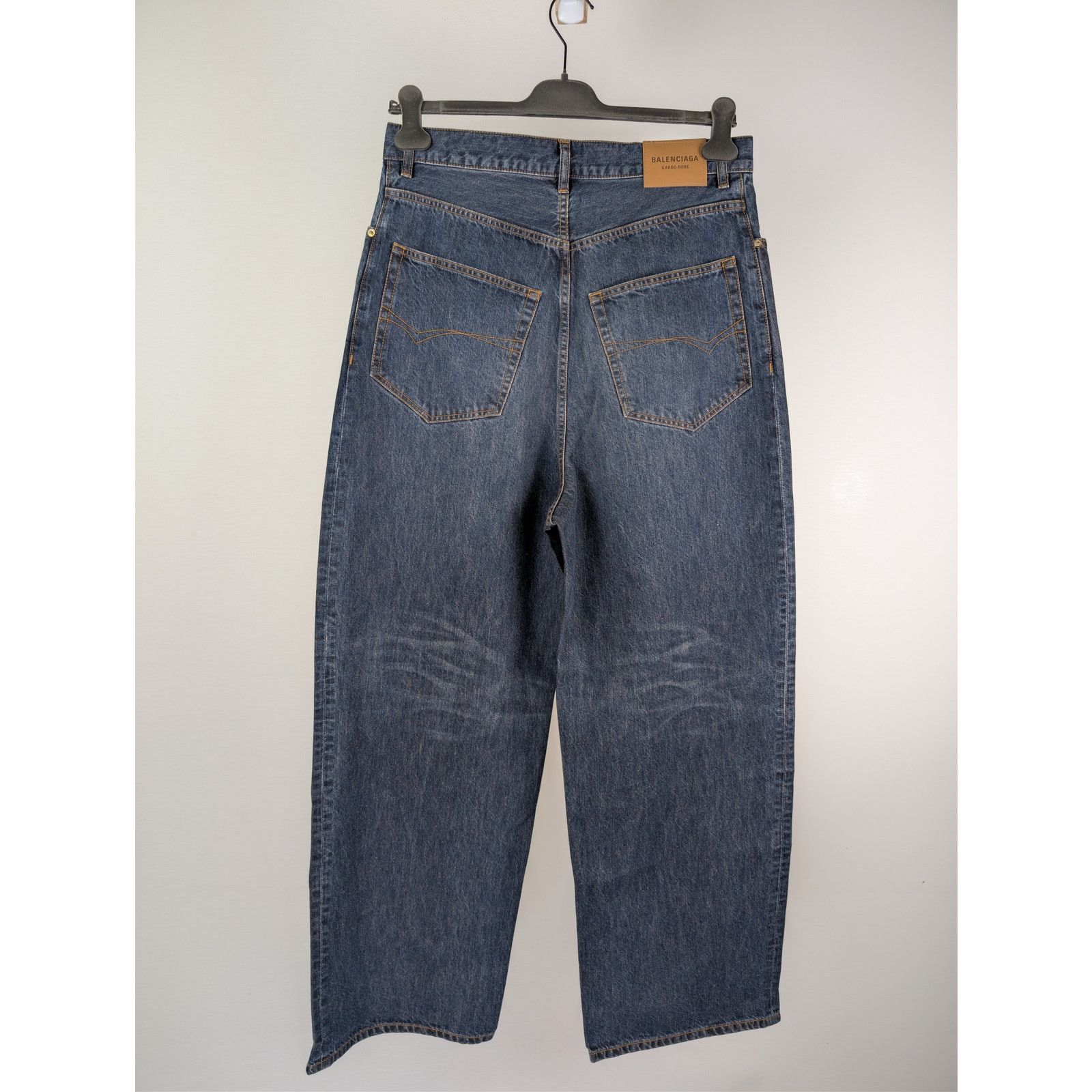 Balenciaga o1rshd1 Silk Blue Japanese Denim Baggy Pants in Dark Indigo Size US 30 / EU 46 - 13 Thumbnail