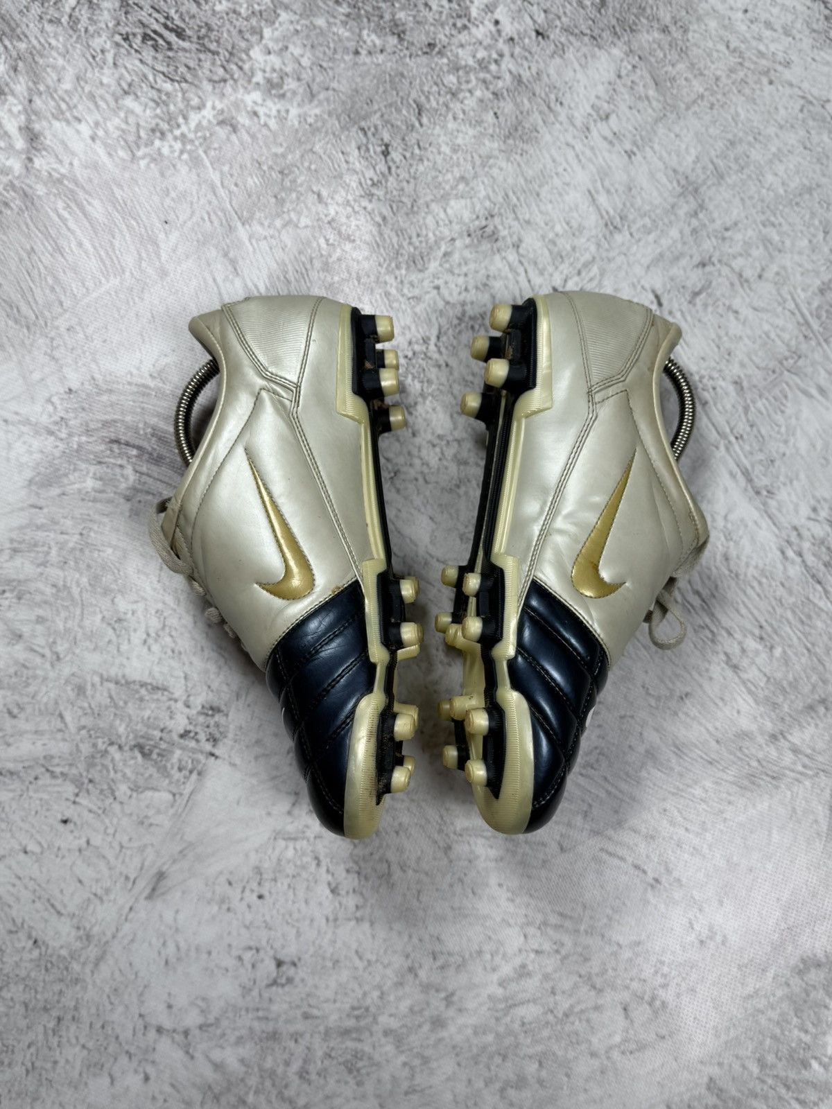 Nike × Vintage Nike Total 90 III FG Blue/White cleats mens 2005 Size US 9.5 / EU 42-43 - 3 Thumbnail