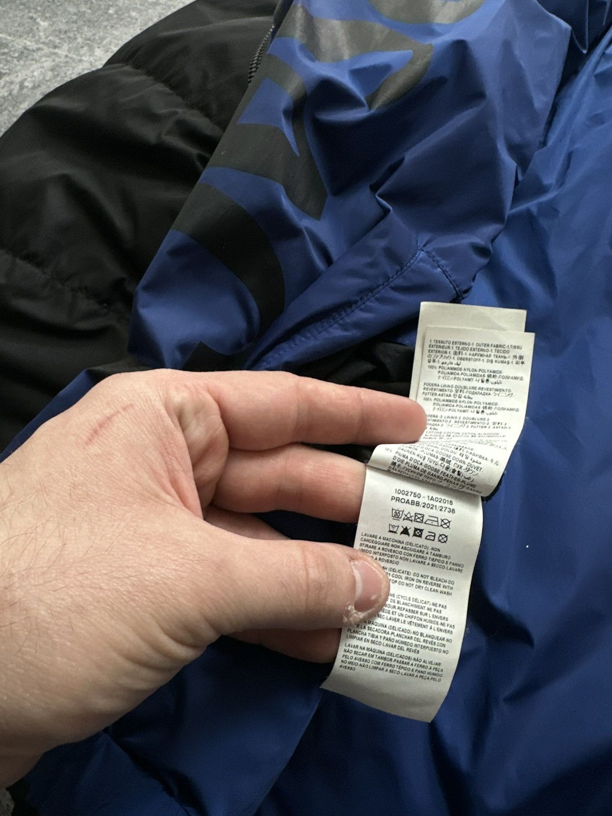 Versace Gianni Versace Medusa Down Puffer Reversible Luxury Jacket Size US L / EU 52-54 / 3 - 10 Thumbnail