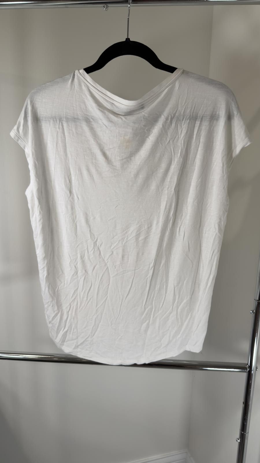 Designer Elegant White Embroidered Tee by White House Black Market Size S / US 4 / IT 40 - 2 Thumbnail
