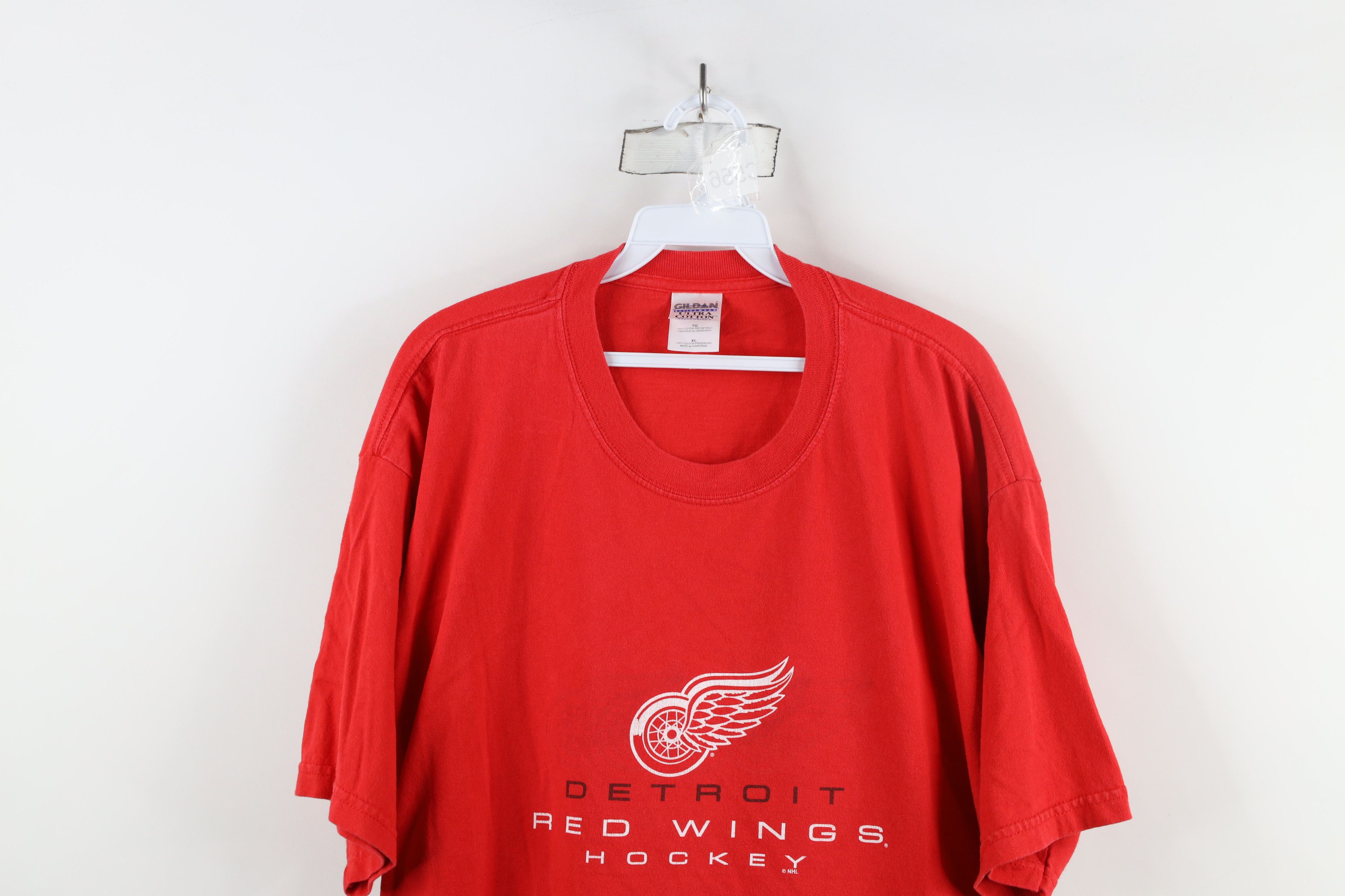 Vintage Vintage 90s Detroit Red Wings Hockey Short Sleeve T-Shirt Size US XL / EU 56 / 4 - 2 Thumbnail