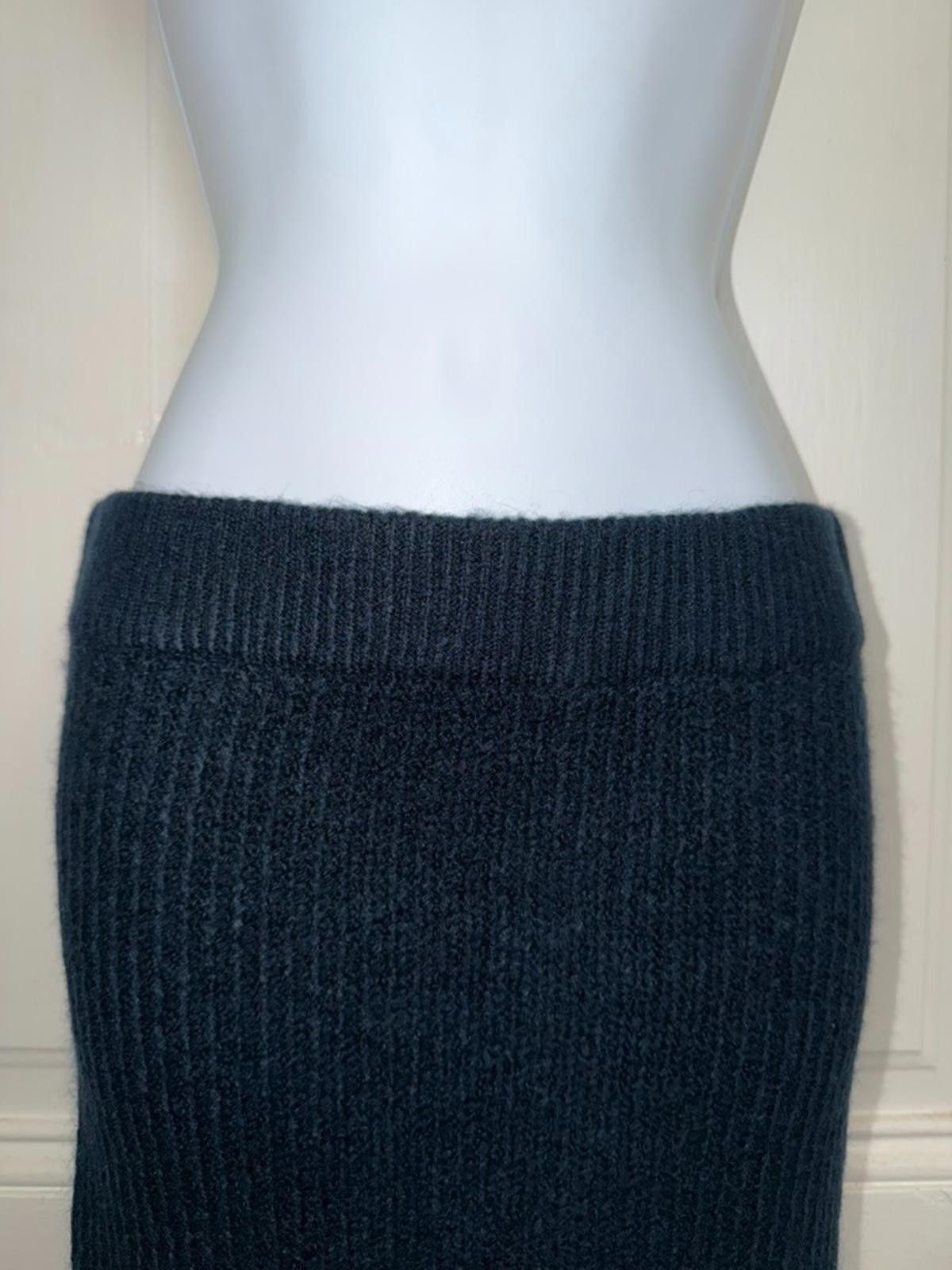 Asos ASOS Design Knit Midi Skirt in Dark Navy (US 4) Size 27" / US 4 / IT 40 - 5 Thumbnail