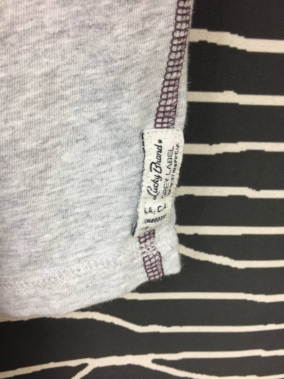 Lucky Brand × Vintage Lucky Brand California Softest Knitwear Grey Label Tee Size US XL / EU 56 / 4 - 4 Thumbnail