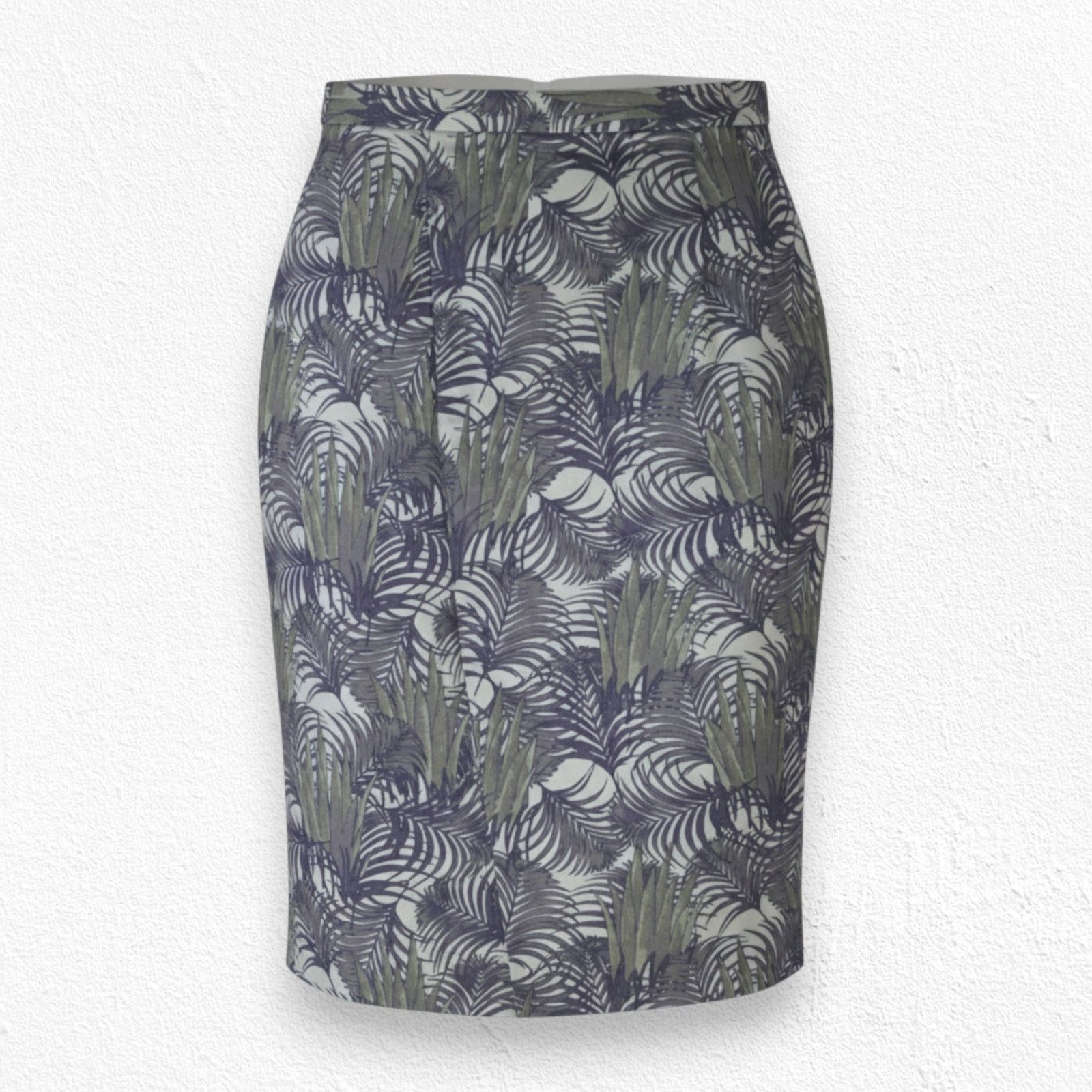 Uniqlo Carine Roitfeld Uniqlo Green Jungle Print Skirt Size 2 Size 26" / US 2 / IT 38 - 1 Thumbnail