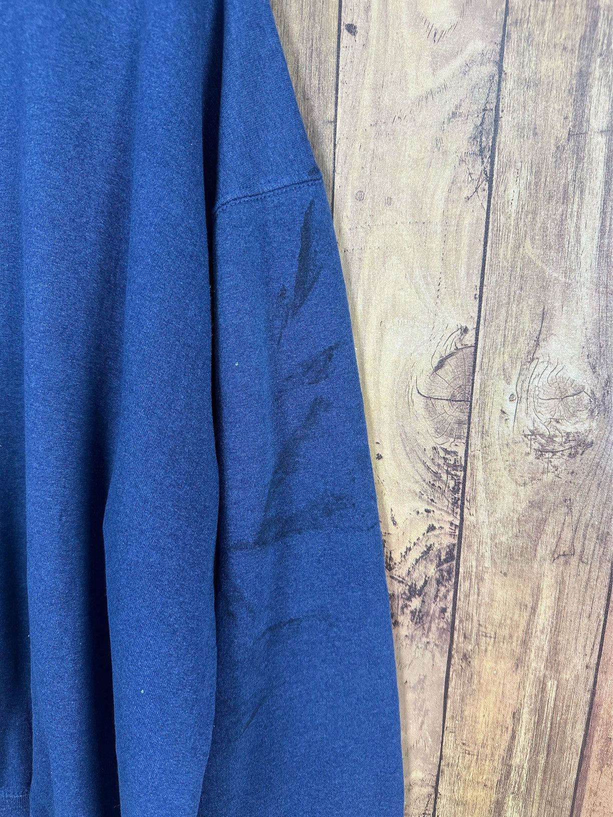 Fruit Of The Loom × Vintage Vintage Plain FOTL Distressed Faded Crewneck A298 Size US XL / EU 56 / 4 - 5 Thumbnail
