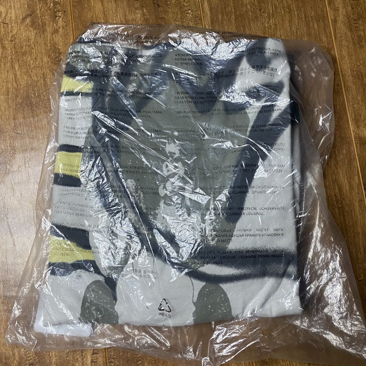 Kaws × Travis Scott DEADSTOCK Travis Scott x Kaws x Fragment Longsleeve Size US L / EU 52-54 / 3 - 3 Thumbnail