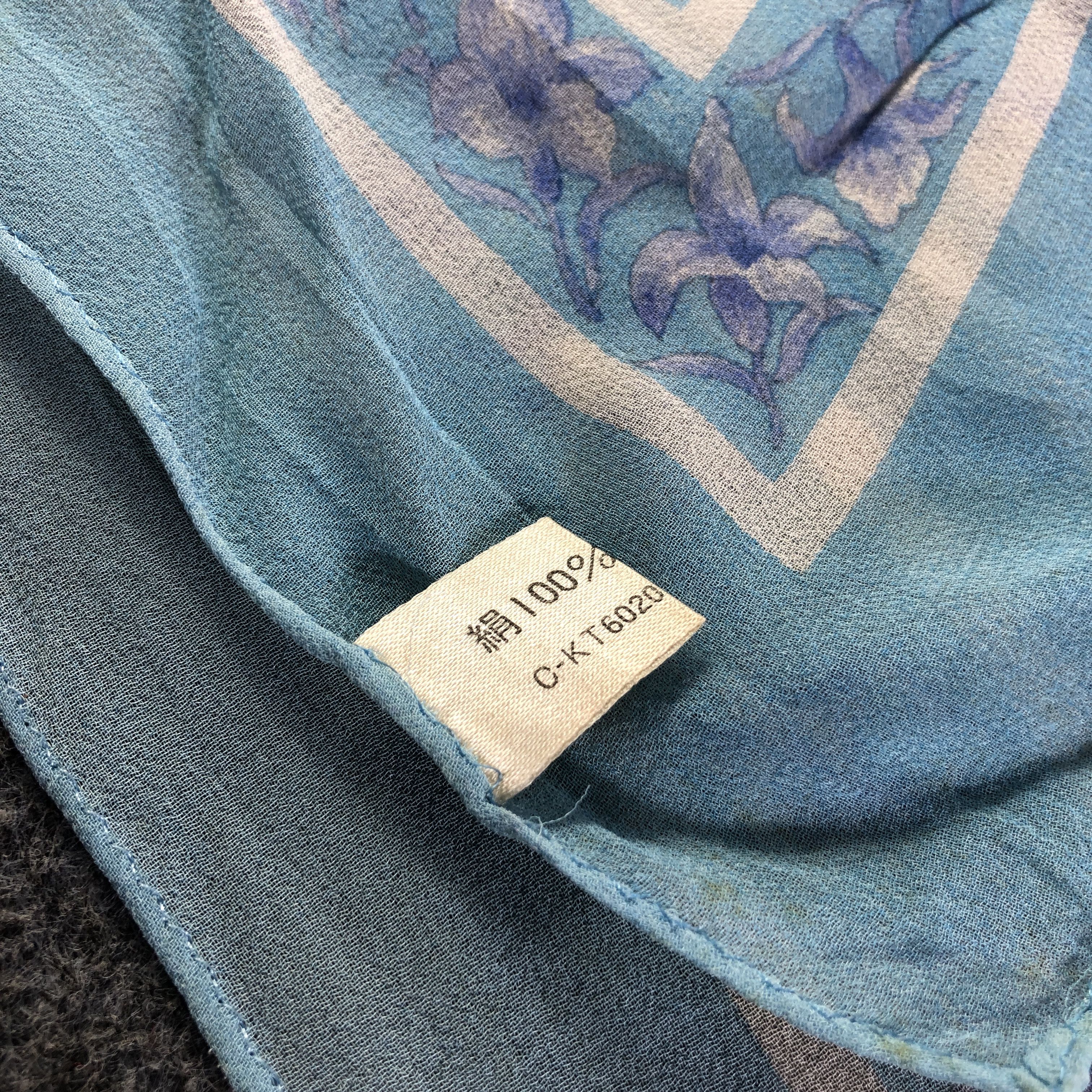 Hardy Amies Hardy Amies Floral Silk Scarf M1010 Size ONE SIZE - 5 Thumbnail