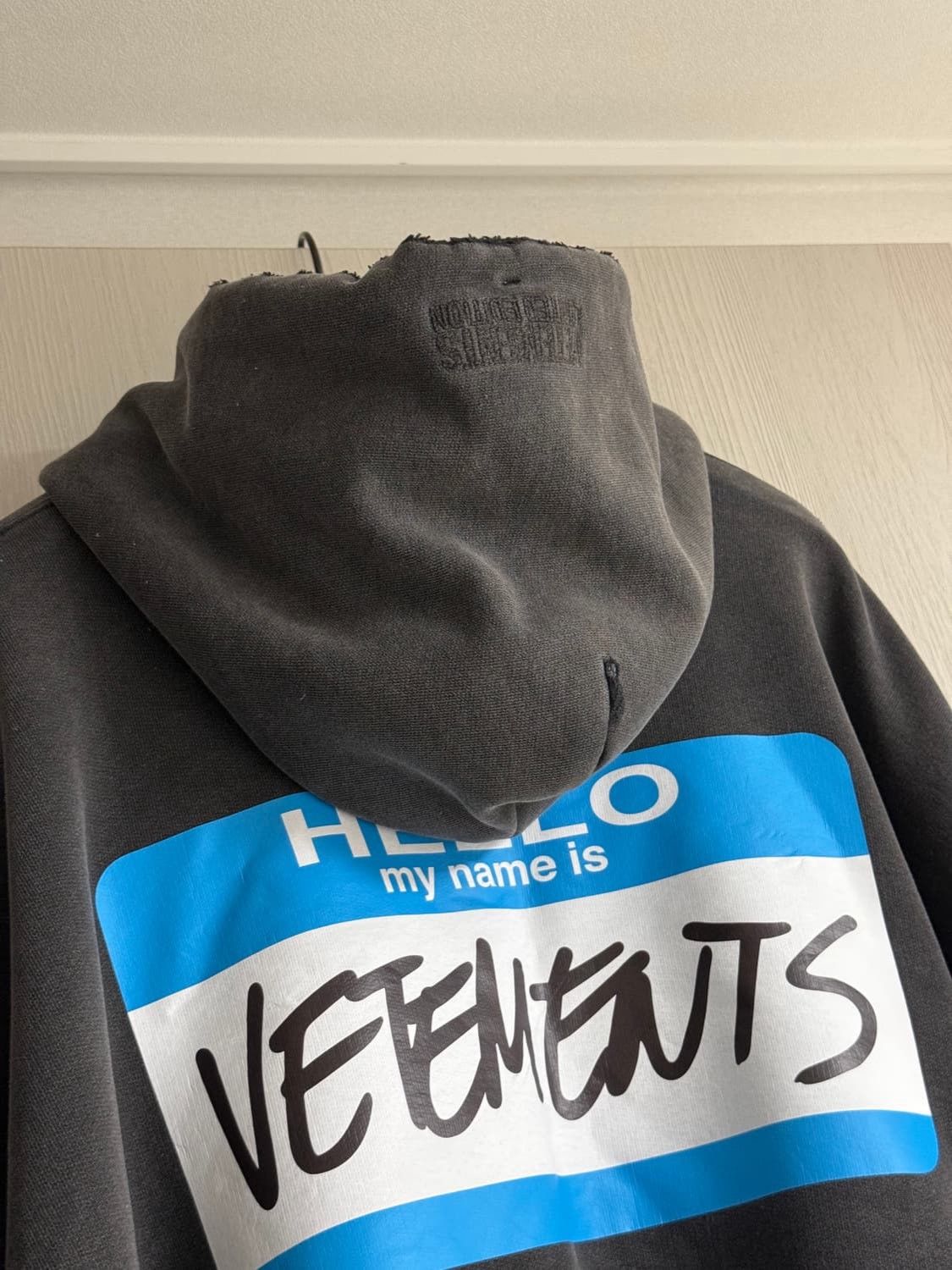 Vetements Vetements ‘My Name Is’ Zip Hoodie Size US M / EU 48-50 / 2 - 7 Thumbnail