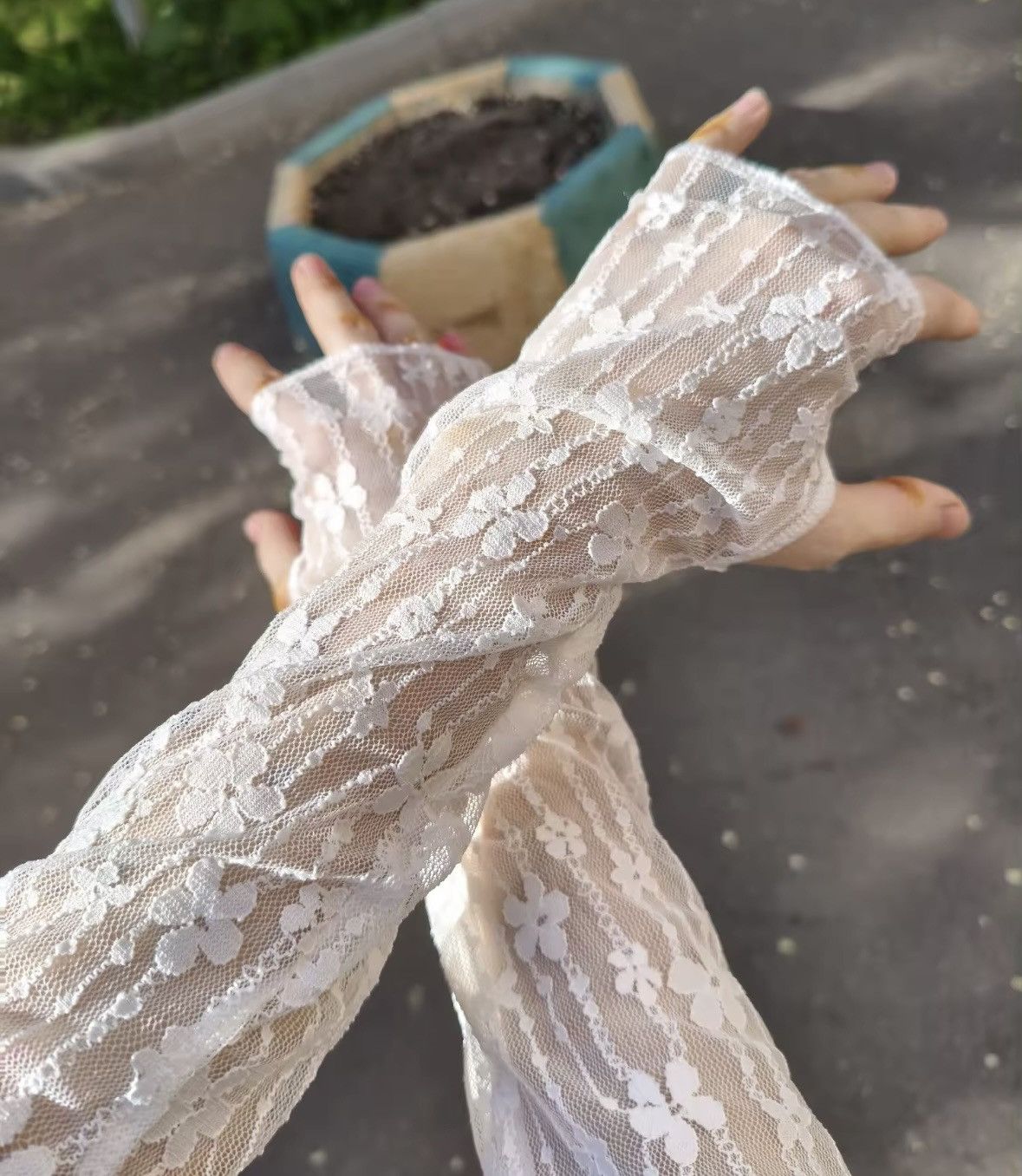 Other Lace Fingerless Gloves Size ONE SIZE - 2 Thumbnail