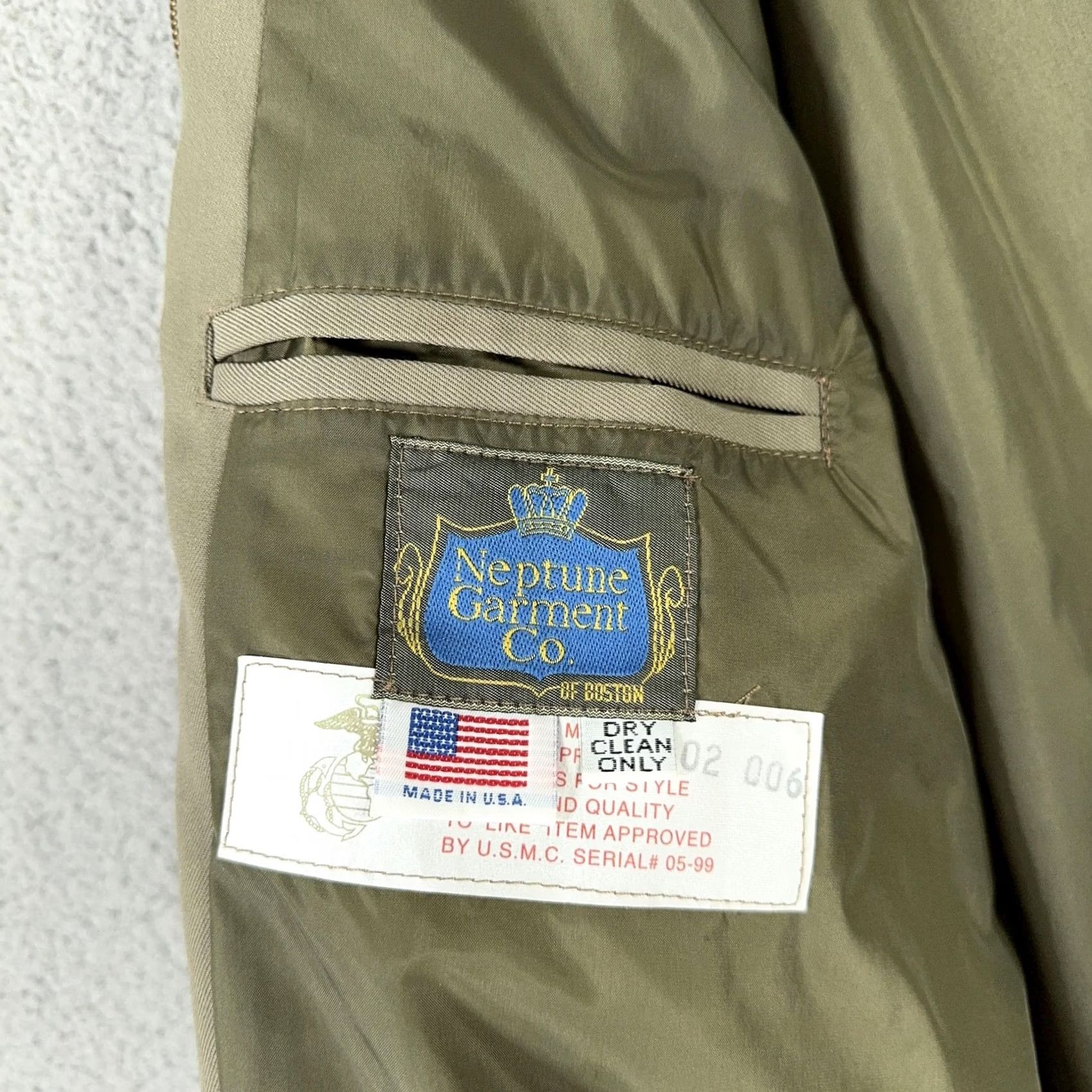 Olive VINTAGE USMC Marine Corps jacket Mens 48 X-Long Olive Green Wool Zip Epaulets Military 90s Made USA Size US M / EU 48-50 / 2 - 4 Thumbnail