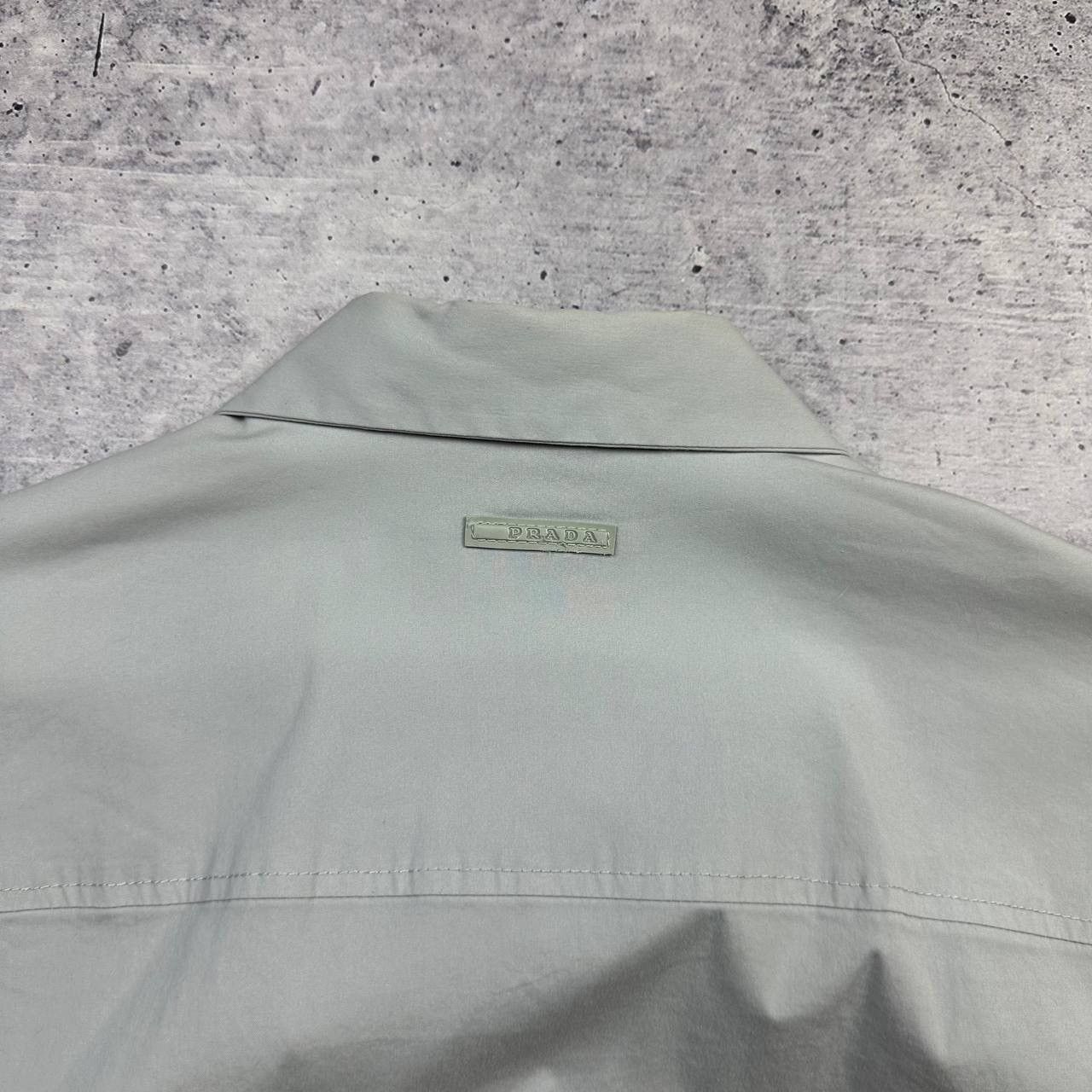Prada Prada Red Line Stretch Shirt Light Grey Hidden Placket Size US M / EU 48-50 / 2 - 5 Thumbnail