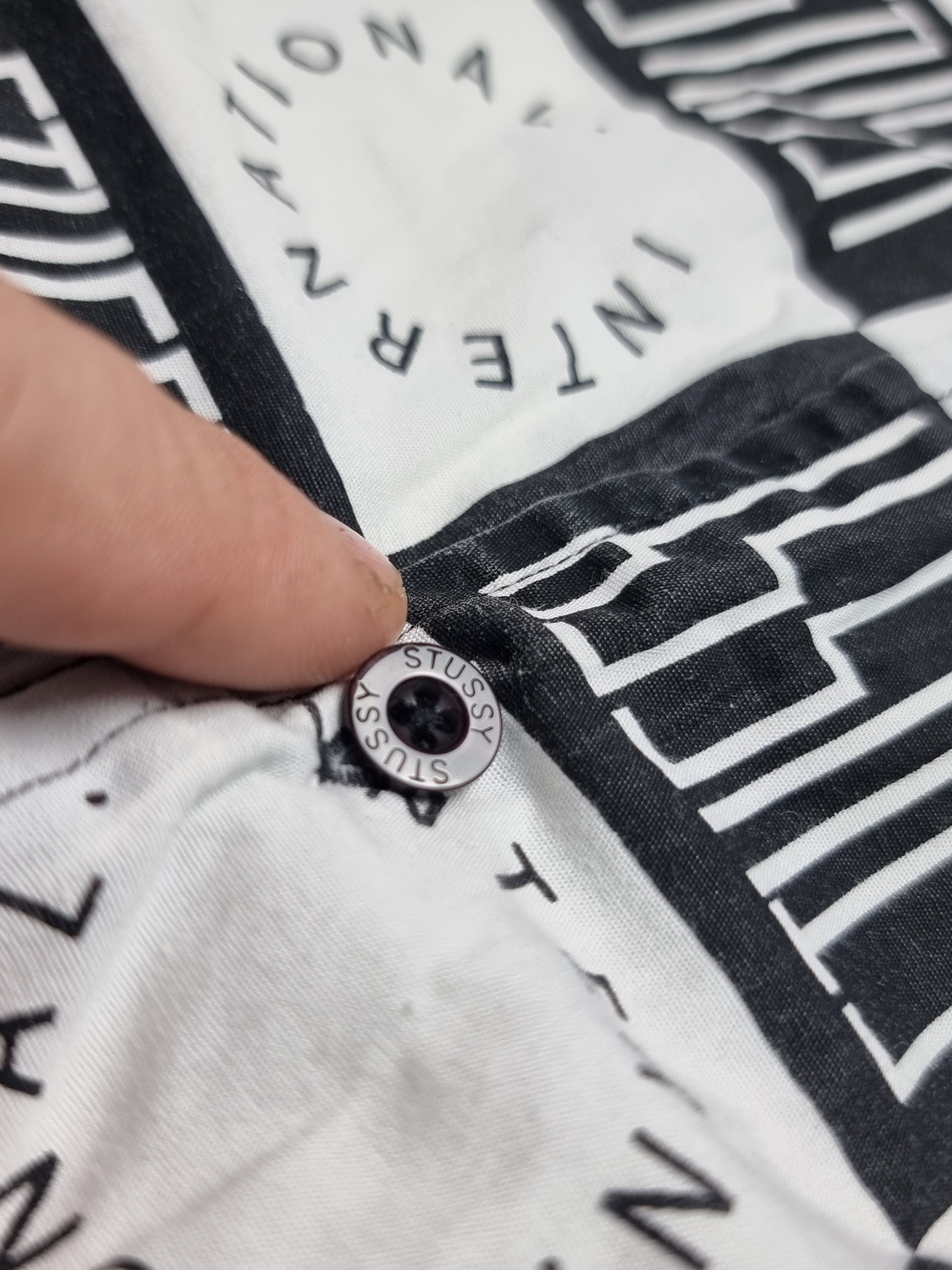 Stussy Stussy monogram logo shirt y2k skateboard Size US L / EU 52-54 / 3 - 5 Thumbnail
