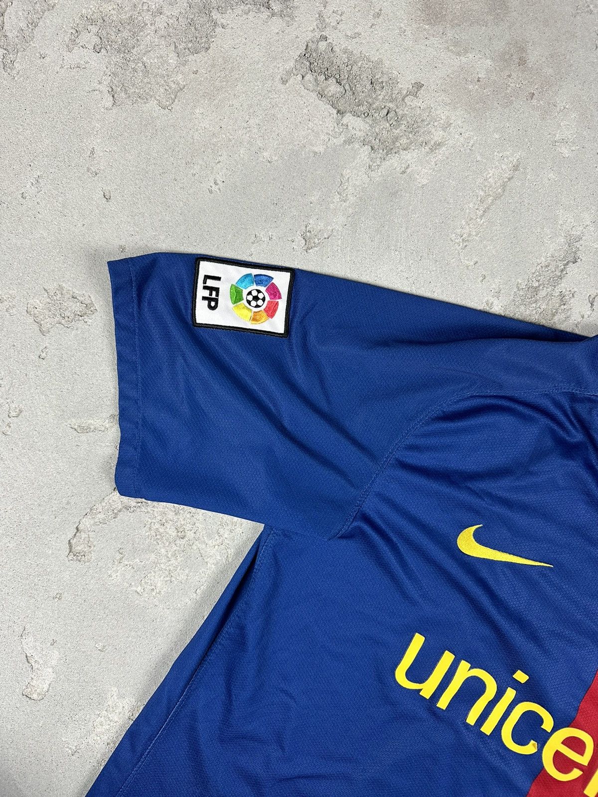 Nike × Vintage XAVI Barcelona 2008/09 vintage nike soccer jersey y2k Size US M / EU 48-50 / 2 - 3 Thumbnail