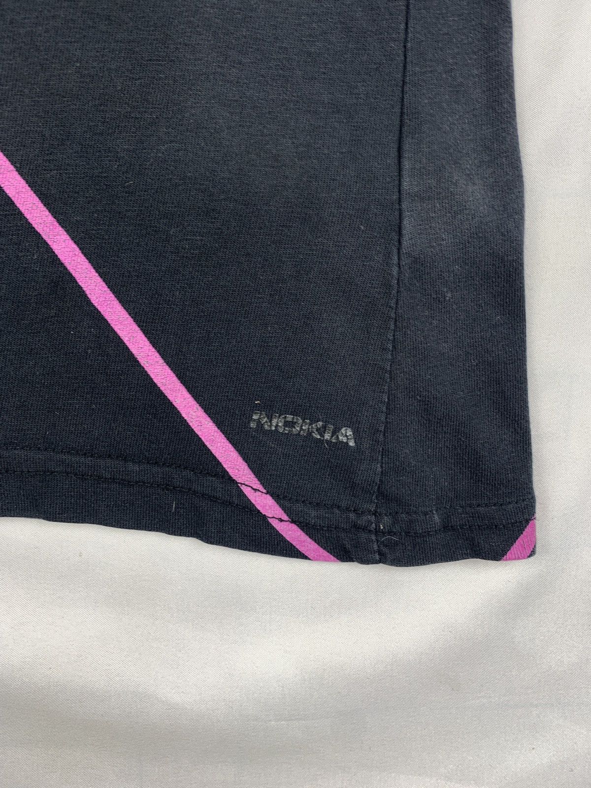 Other 2000s Nokia Black Triangle Graphic V-Neck Longsleeves Top Size S / US 4 / IT 40 - 6 Thumbnail