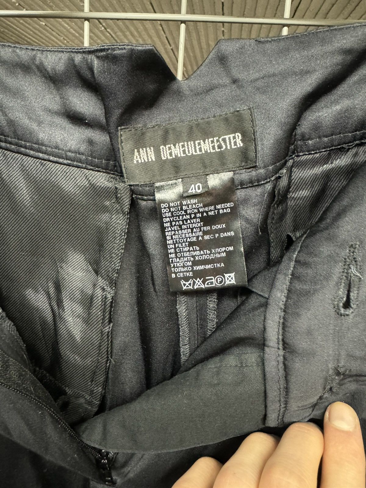 Ann Demeulemeester Ann Demeulemeester SS2004 Silk Shorts Size US 30 / EU 46 - 6 Thumbnail