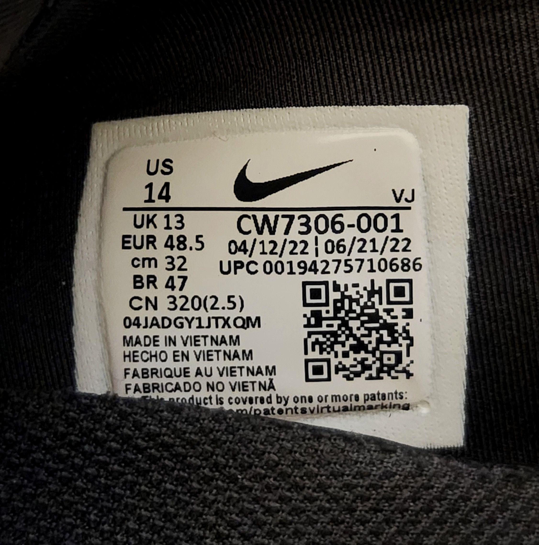 Nike Nike CW7306-001 Air Max 2090 sneakers size 14 Size US 14 / EU 47 - 9 Thumbnail