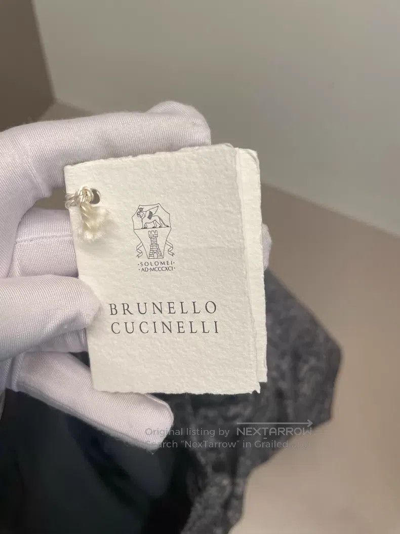 Brunello Cucinelli Brunello Cucinelli Grey Silk Skirt Size 27" / US 4 / IT 40 - 3 Thumbnail
