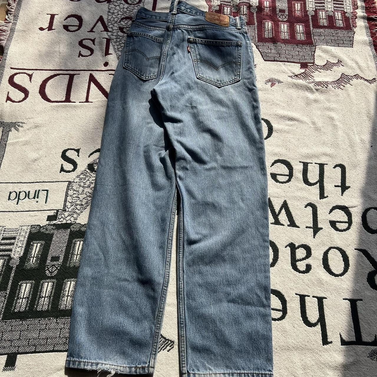 Levi's Vintage Y2K/2000s Medium Wash Workwear Levi’s Denim Jeans! Size US 33 - 4 Thumbnail