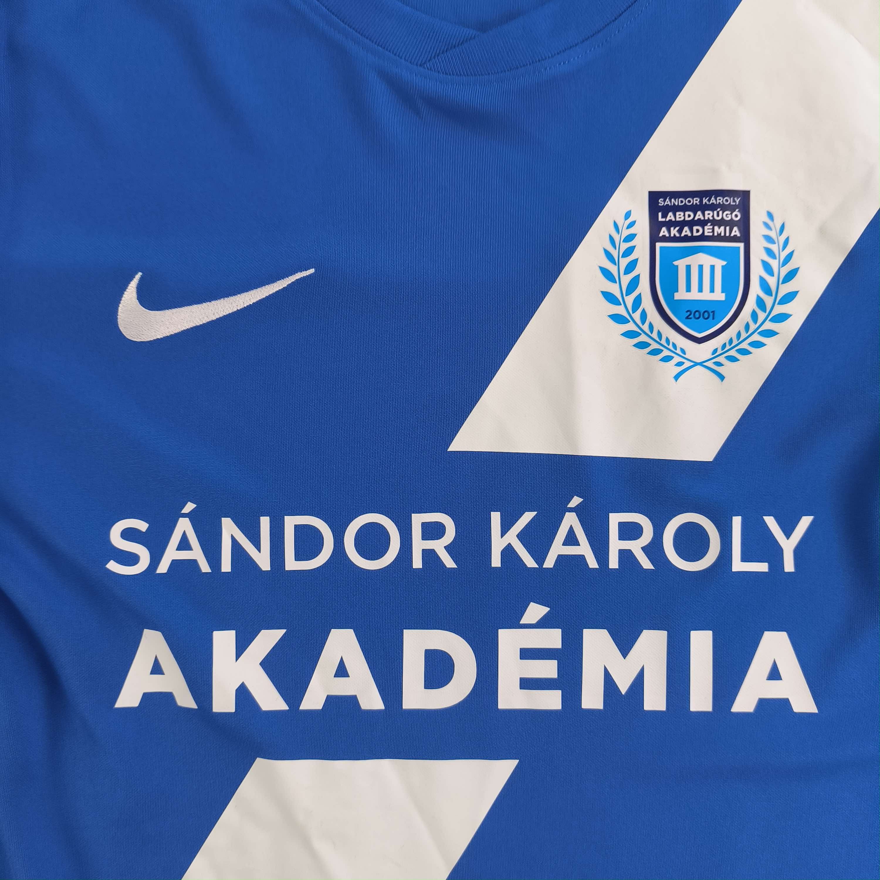 Nike MTK Sándor Károly Akadémia 15-16 Nike home football jersey S Size US S / EU 44-46 / 1 - 3 Thumbnail