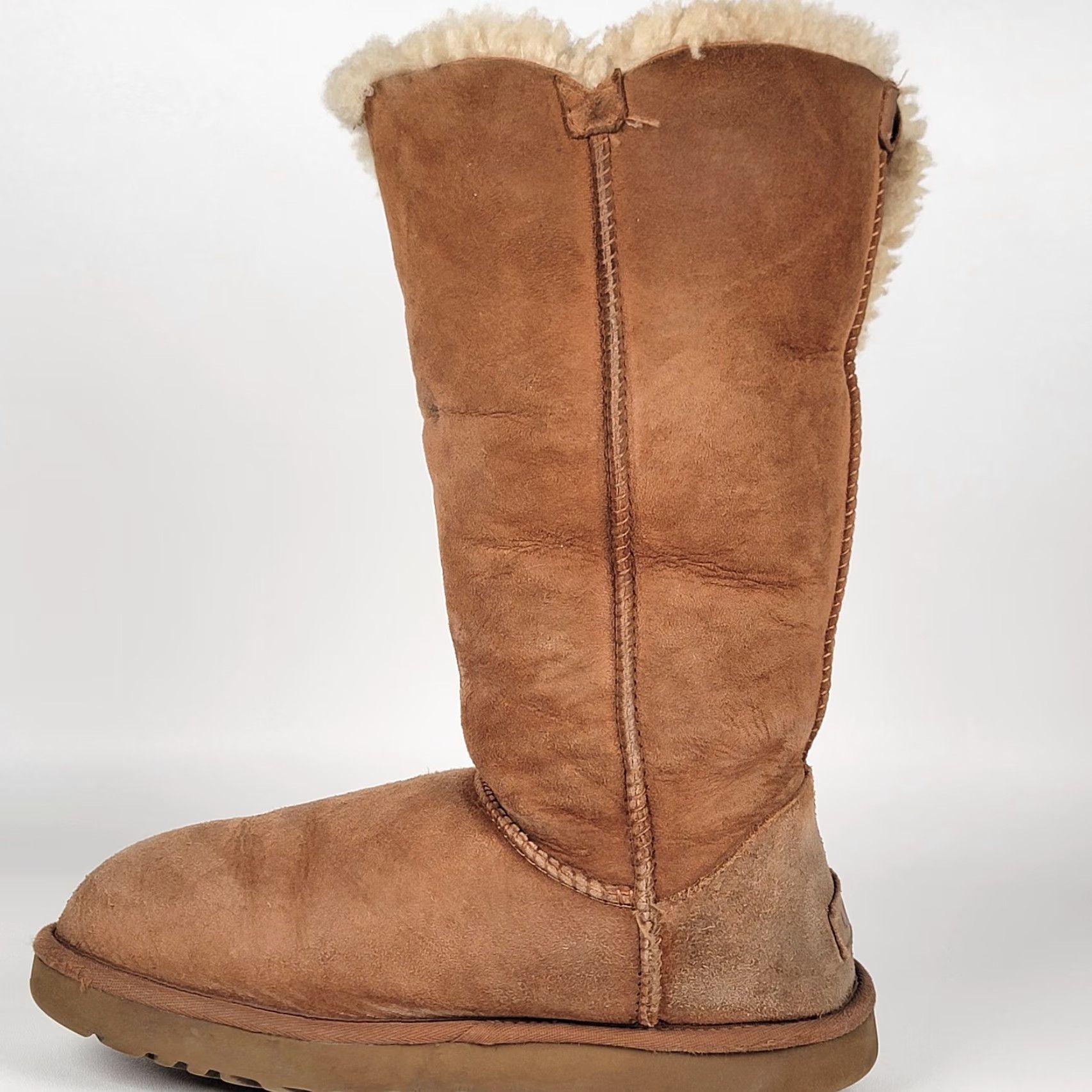 Ugg UGG Boots Women Bailey Button Beige 7 Shearling Comfort Casual Mid-Calf Winter Spring Fall Size US 7 / IT 37 - 4 Thumbnail
