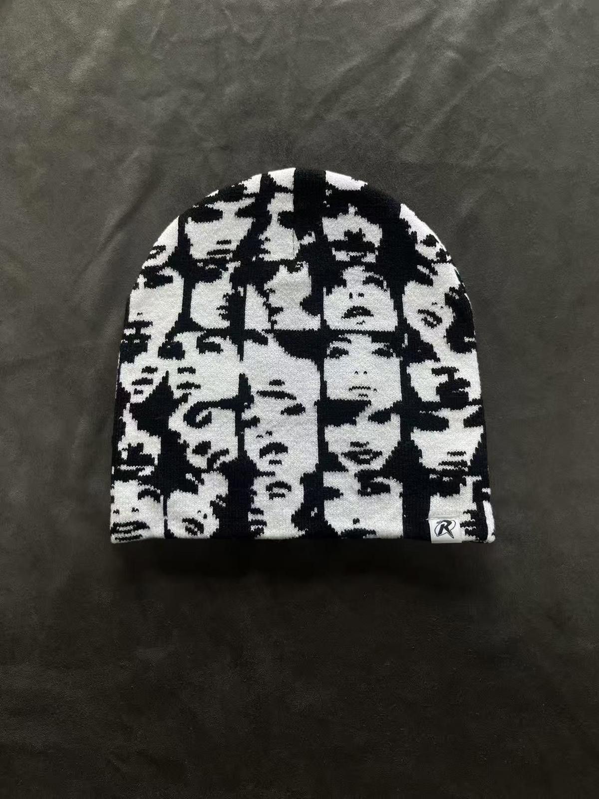 Japanese Brand Deadstock Black & White Multi-Face No Cuff Knit Green Beanie Size ONE SIZE - 1 Thumbnail
