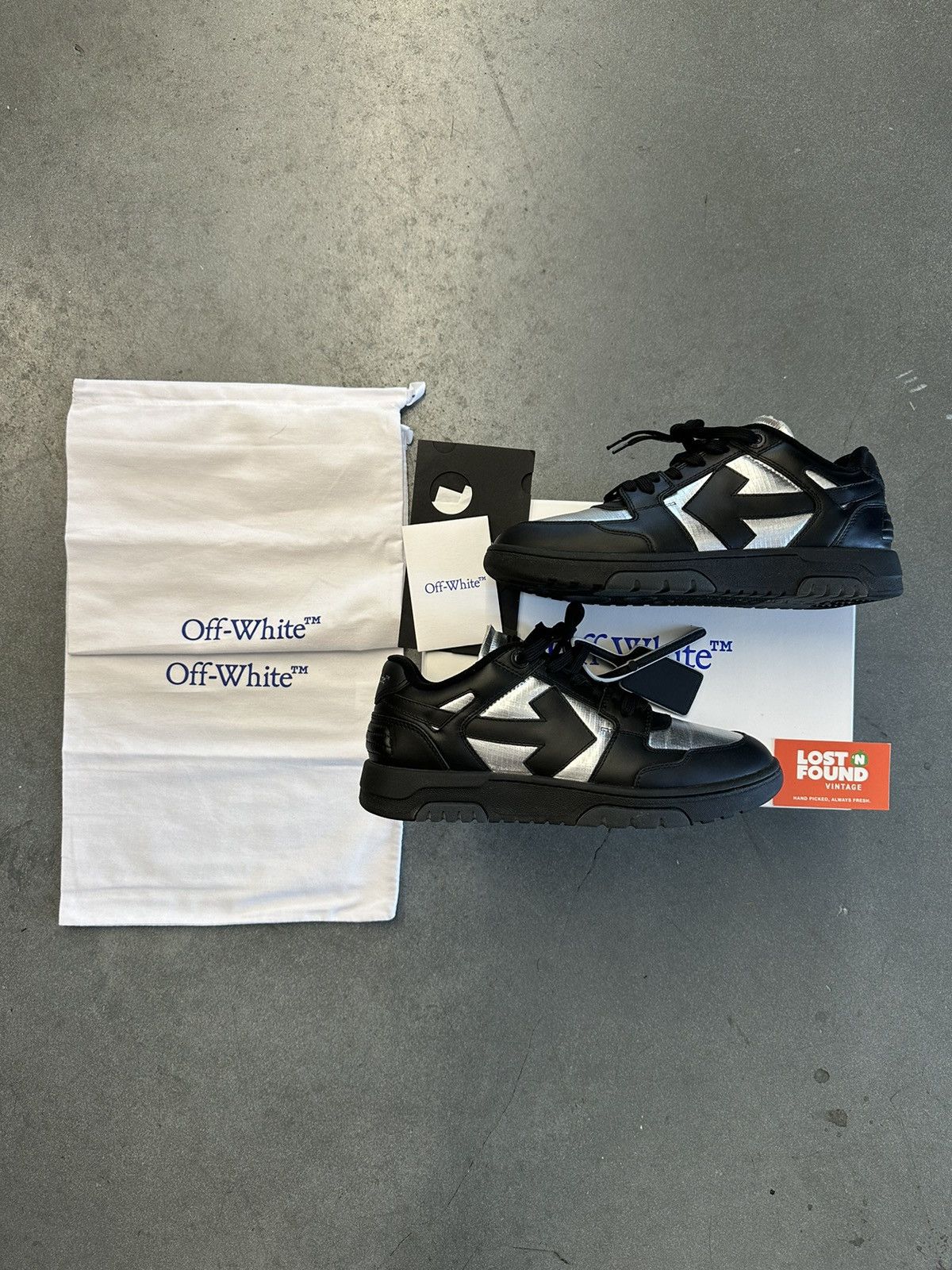 Off-White SS23 Off-White Slim Out Of Office Black/Silver Sneakers 41 Size US 9 / EU 42 - 1 Thumbnail