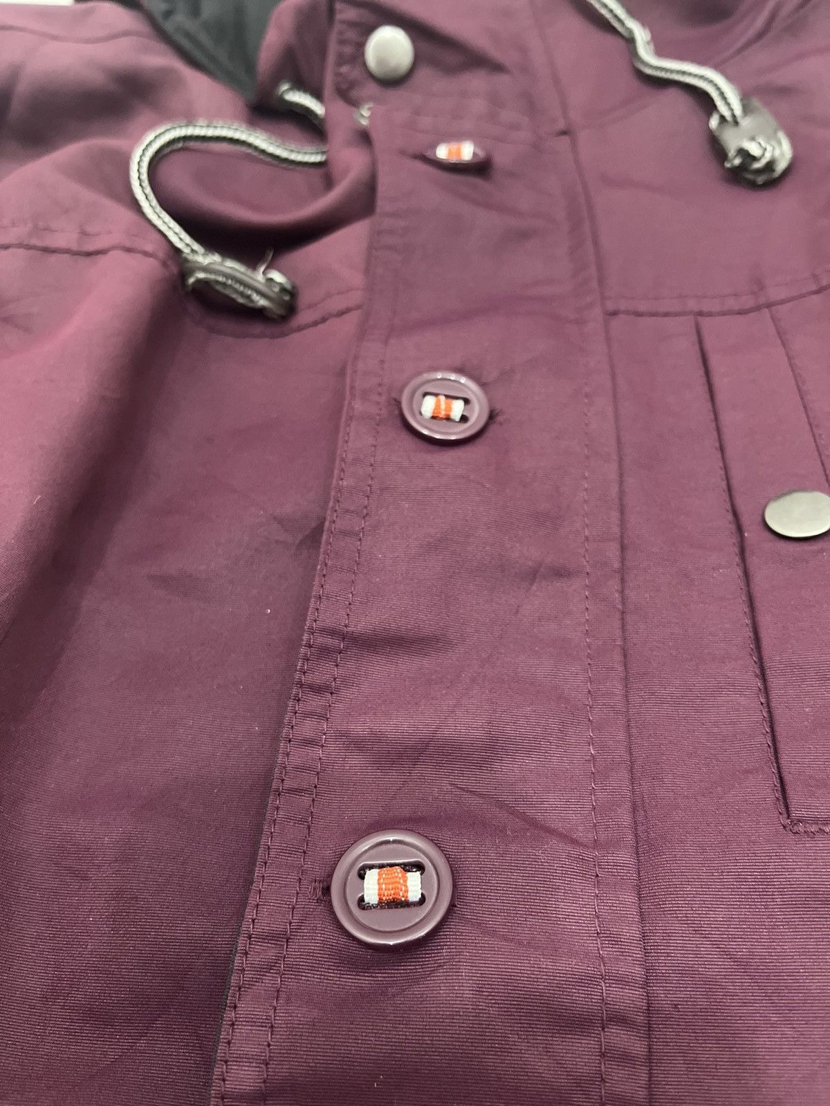 Japanese Brand Hooded Burgundy Outdoor Parka Light Jacket Y2K Style Size US L / EU 52-54 / 3 - 2 Thumbnail